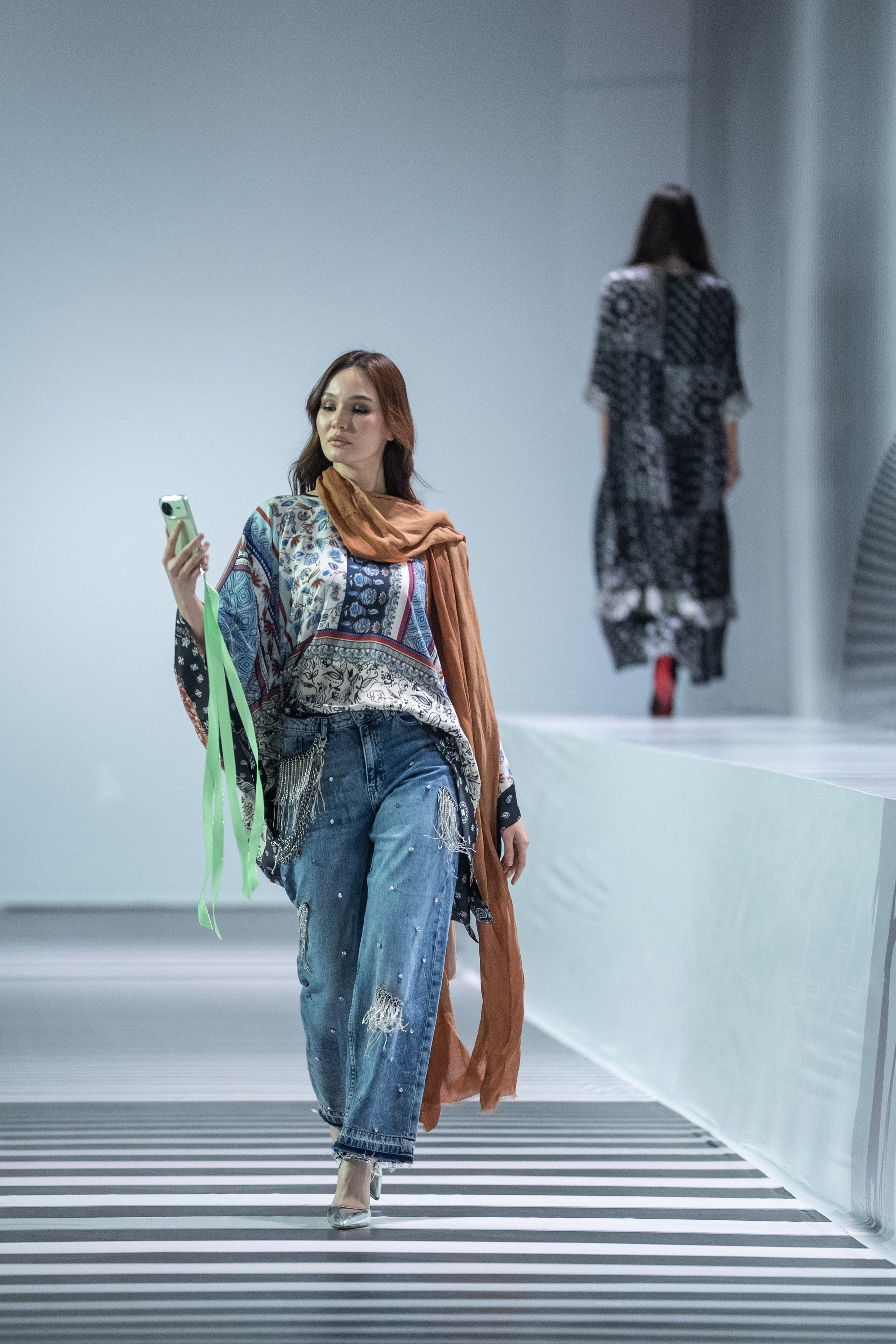 Brad YEARLAN ZHOLDASBEK. Сайт Алматинского НЮ АРТ, будуар и фэшн фотографа Дениса Карпенко