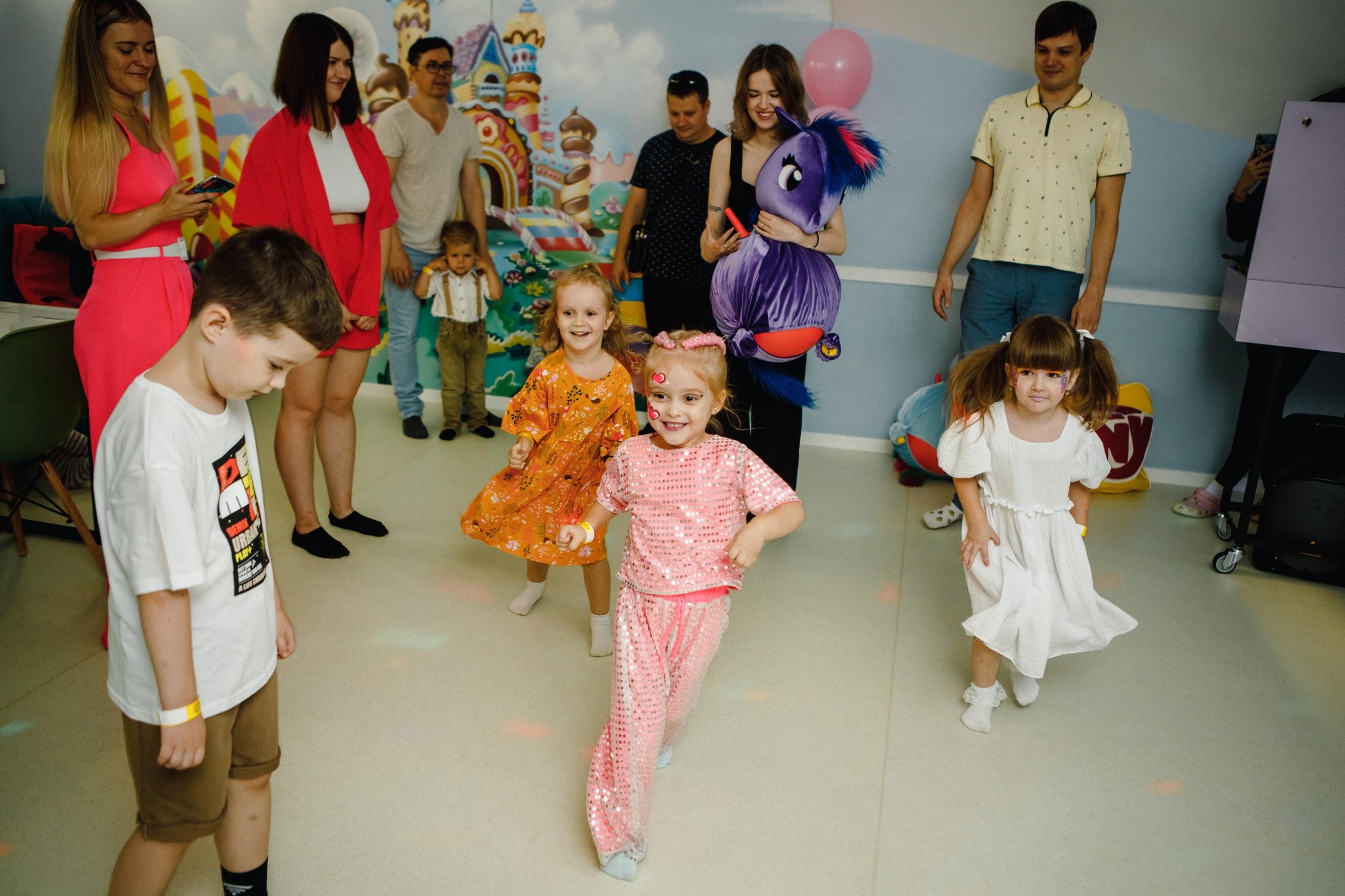 Лиза, 4 года. Краски детства. Фотографы в городе Волгограде — Людмила Агеева и Алексей Околелов