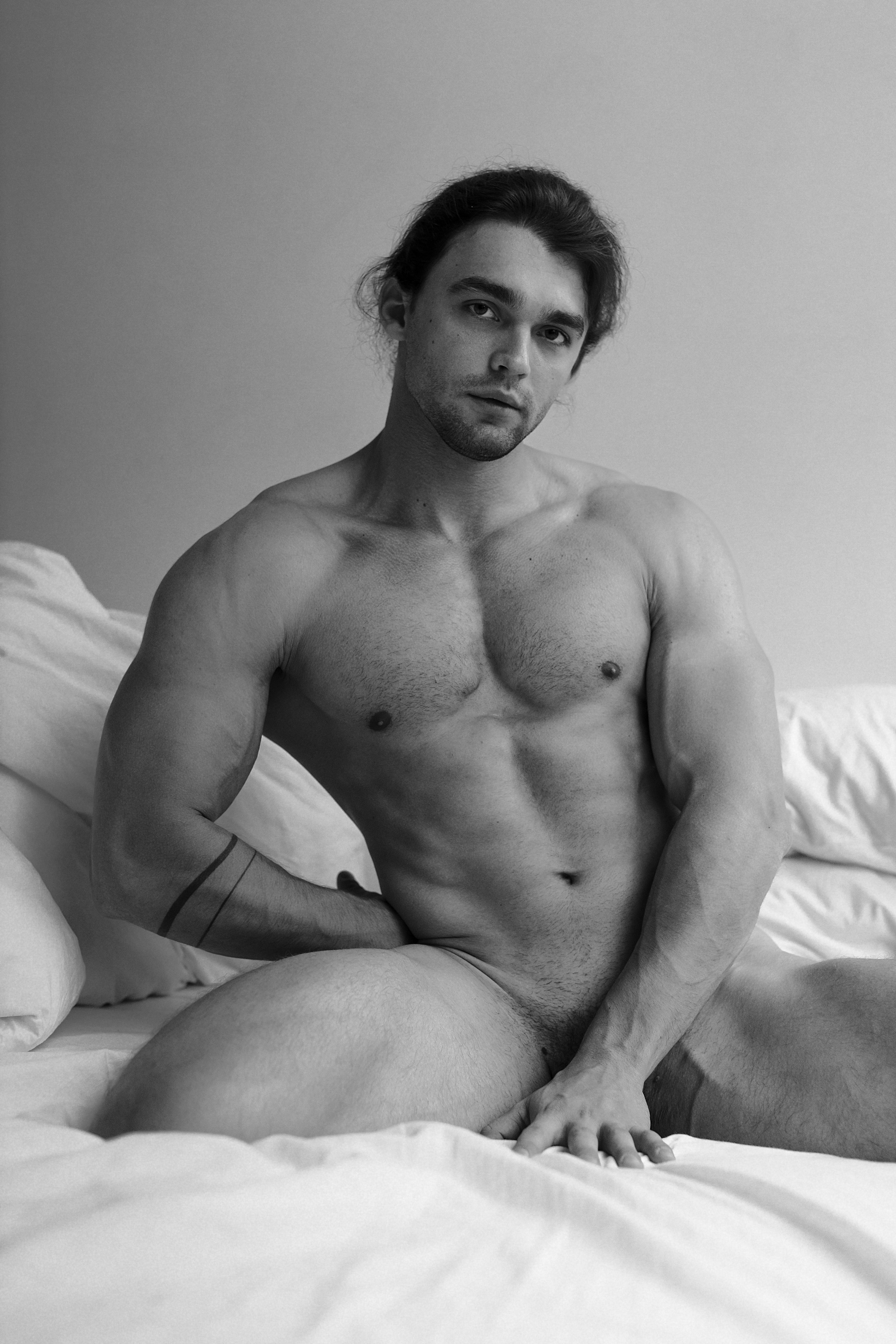 Ilya. Игорь Березин — фотограф в Москве. Мужские портреты и коммерческая съёмка