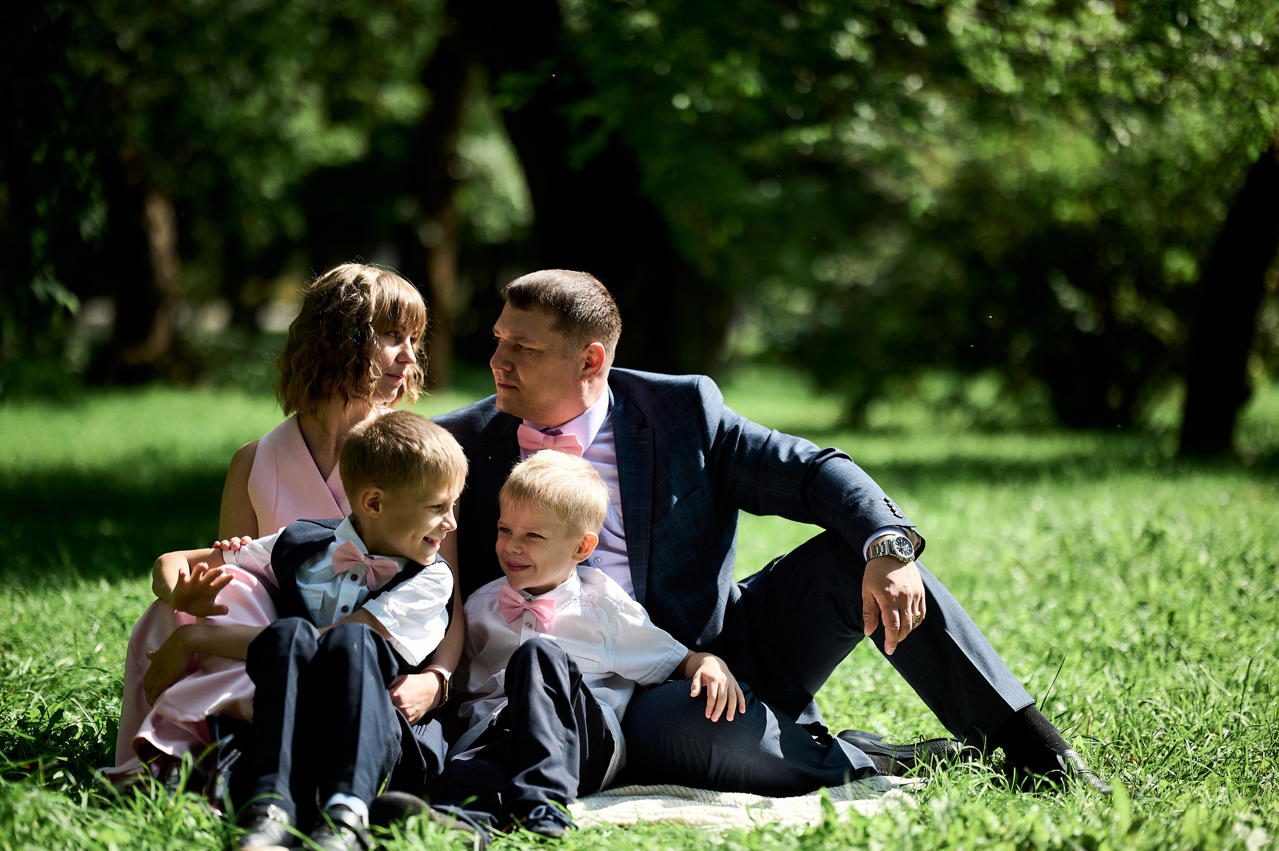 Семейная фотосессия в парке Гагарина, Новокузнецк — фотограф Иван Третьяков