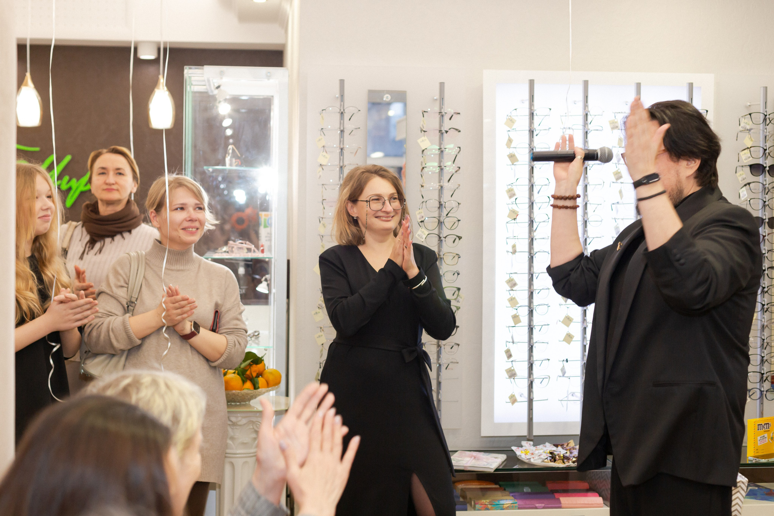 День рождения оптики «Вижу мир». Ирина Квасова | Фотограф в стиле VOGUE | Тюмень