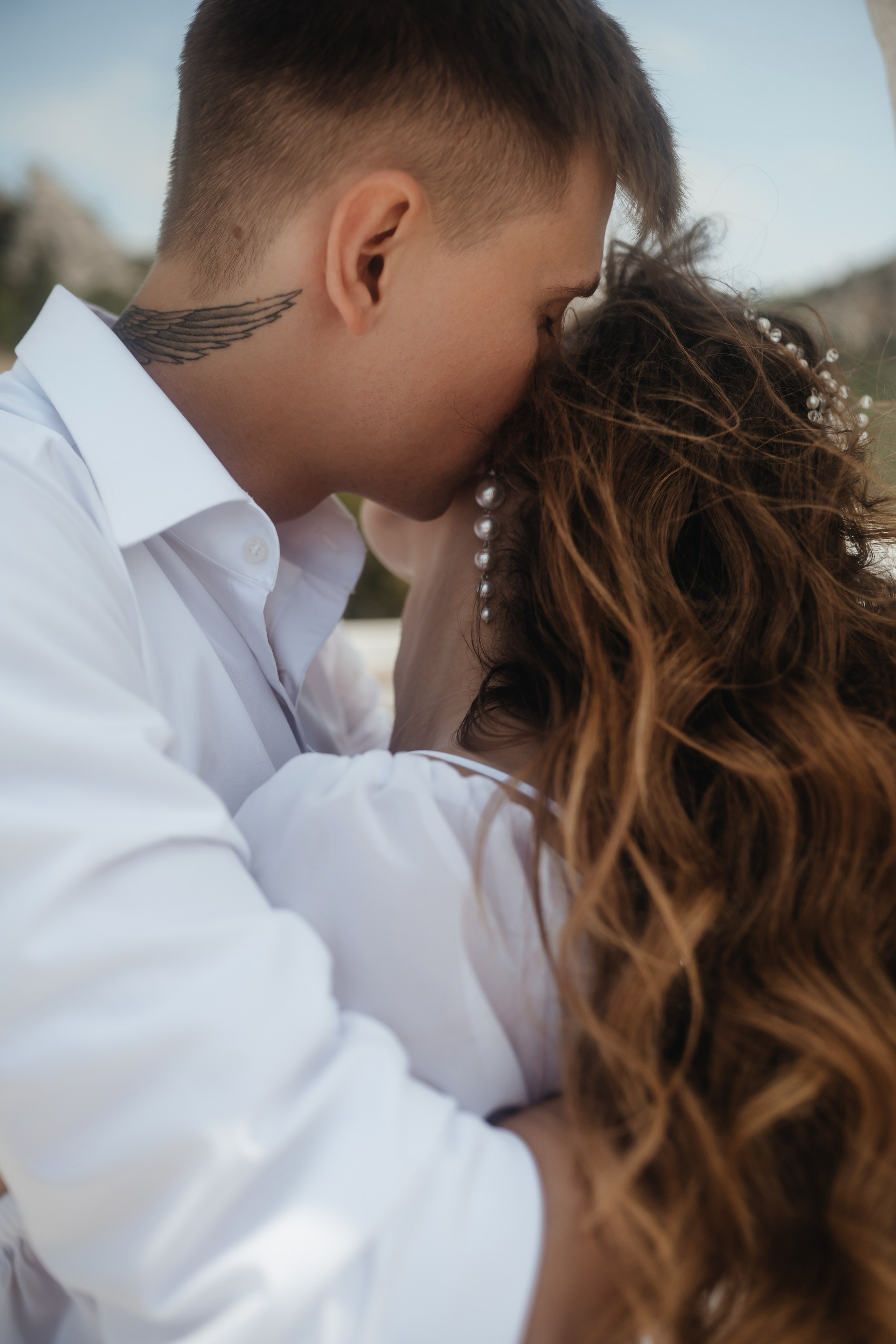 Свадебная фотосъемка в старинном отеле в Крымском Санторини. Свадебный и семейный фотограф и видеограф, Крым, Москва, Санкт -Петербург