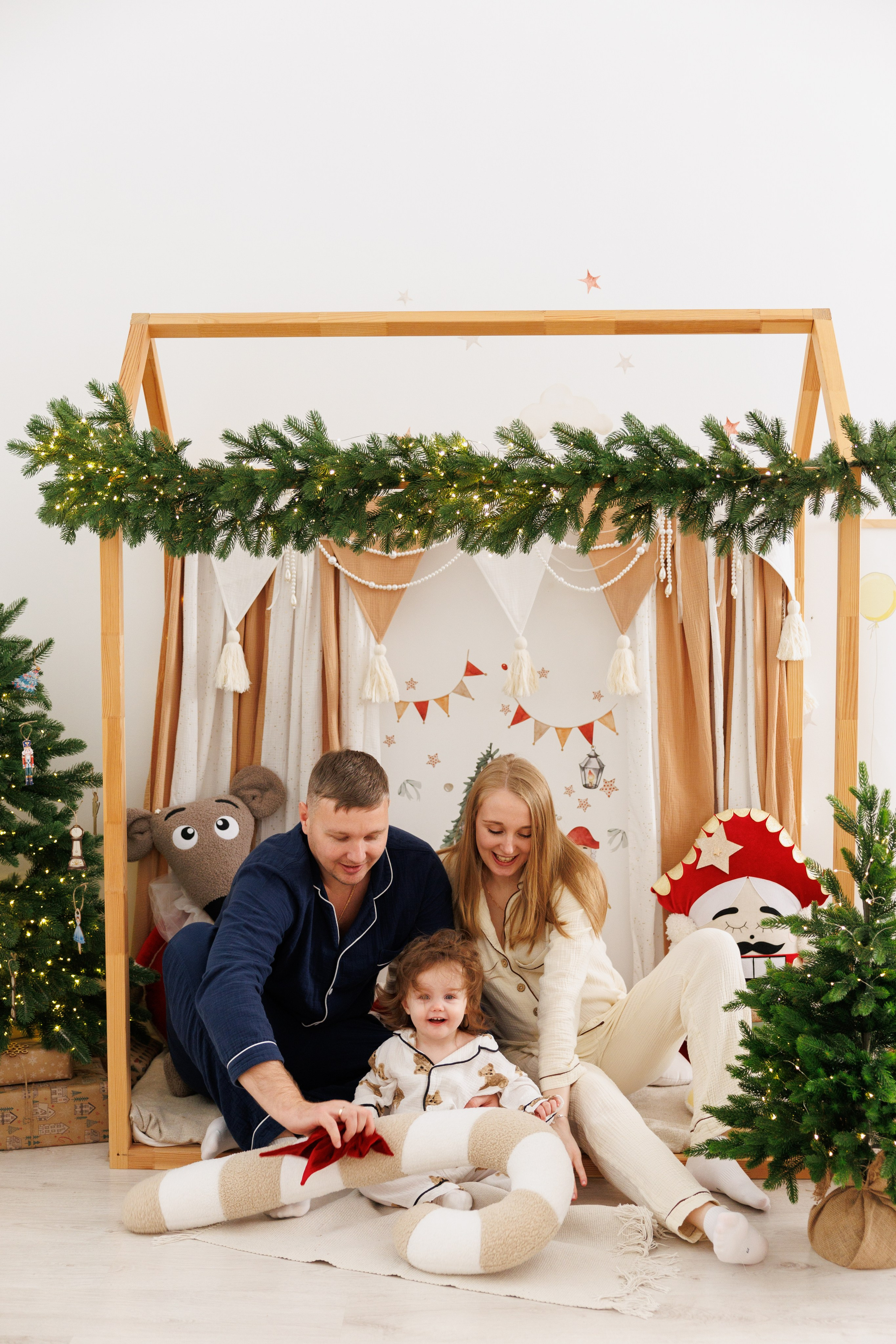 Мия 1 годик и Новый год SWEET HOME KIDS. Kharchenkotatianaweddingphoto