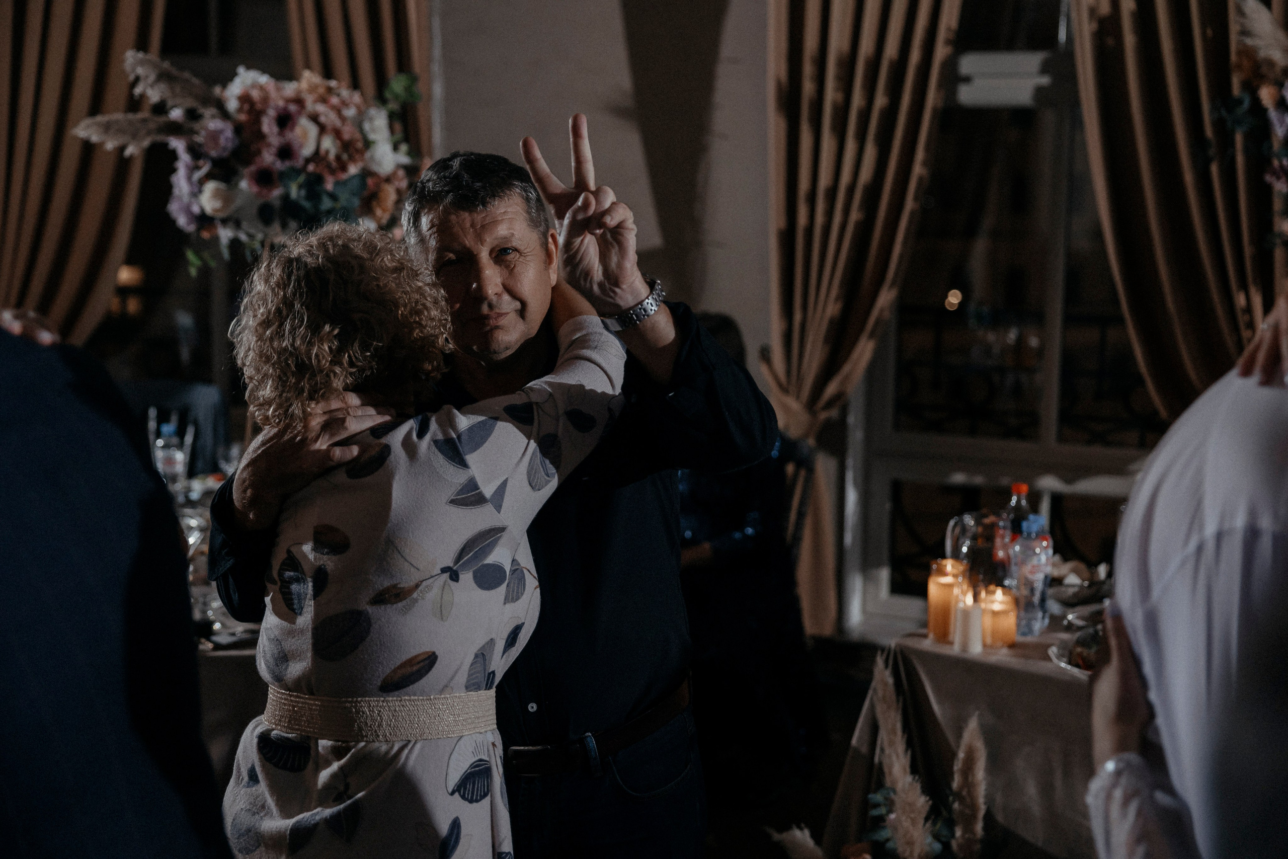 Такая тёплая осень. Свадебный фотограф в Москве