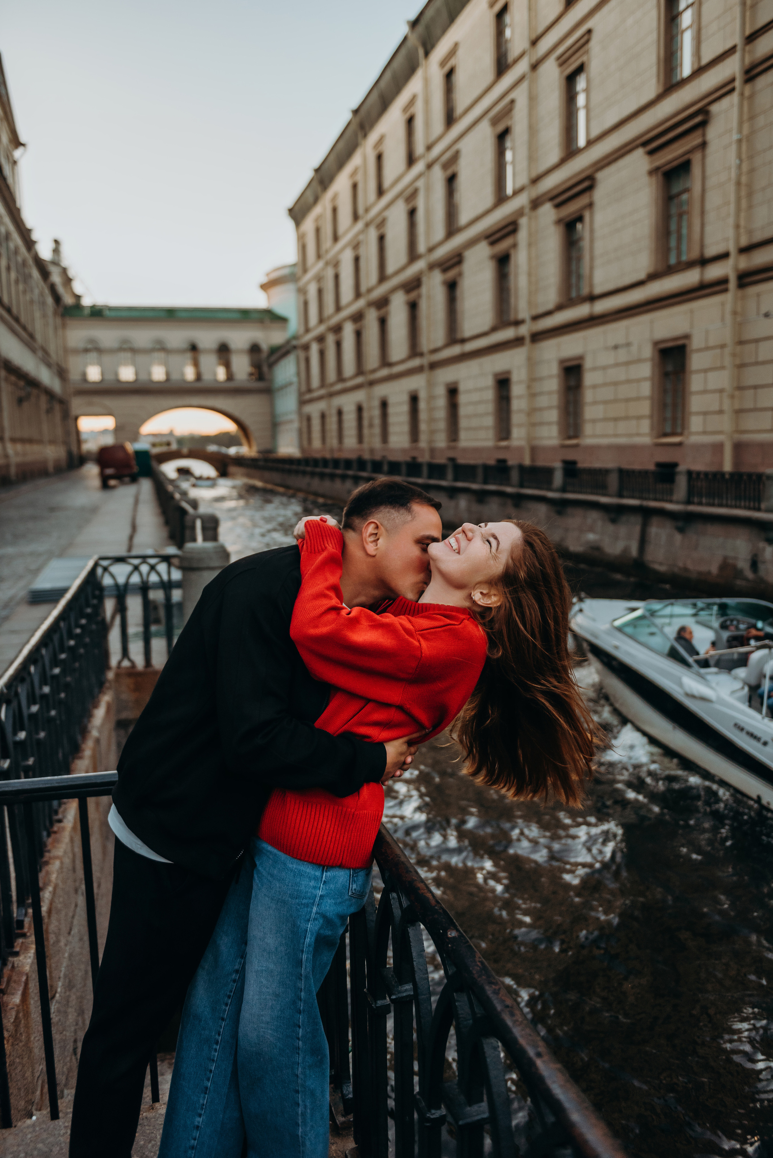 Один город, одна любвь. Фотограф Алена Нормальная в Санкт-Петербурге