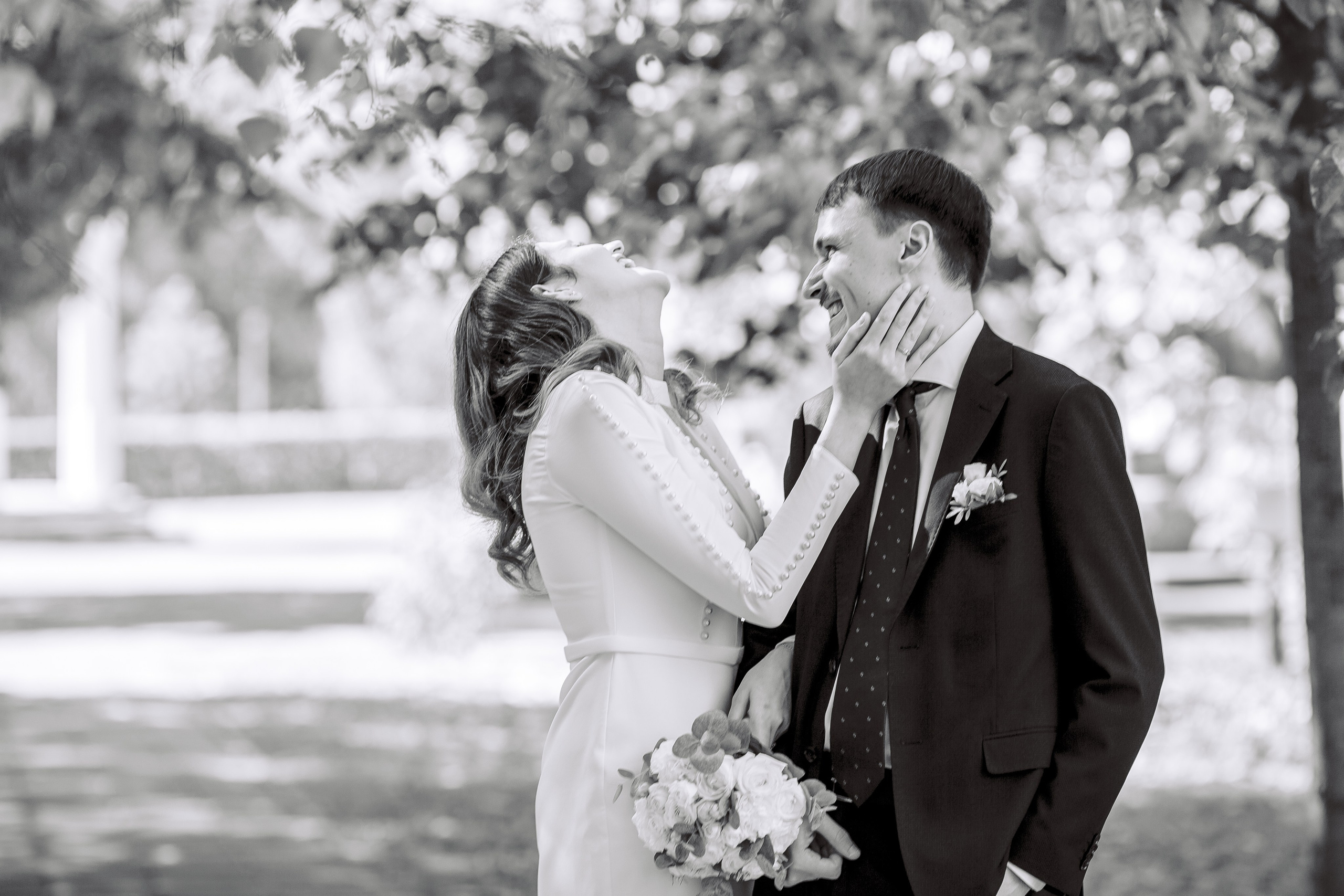 Выбрать фотографа на свадьбу в Зеленограде. Свадебный фотограф Александр Абрамов Москва / Зеленоград