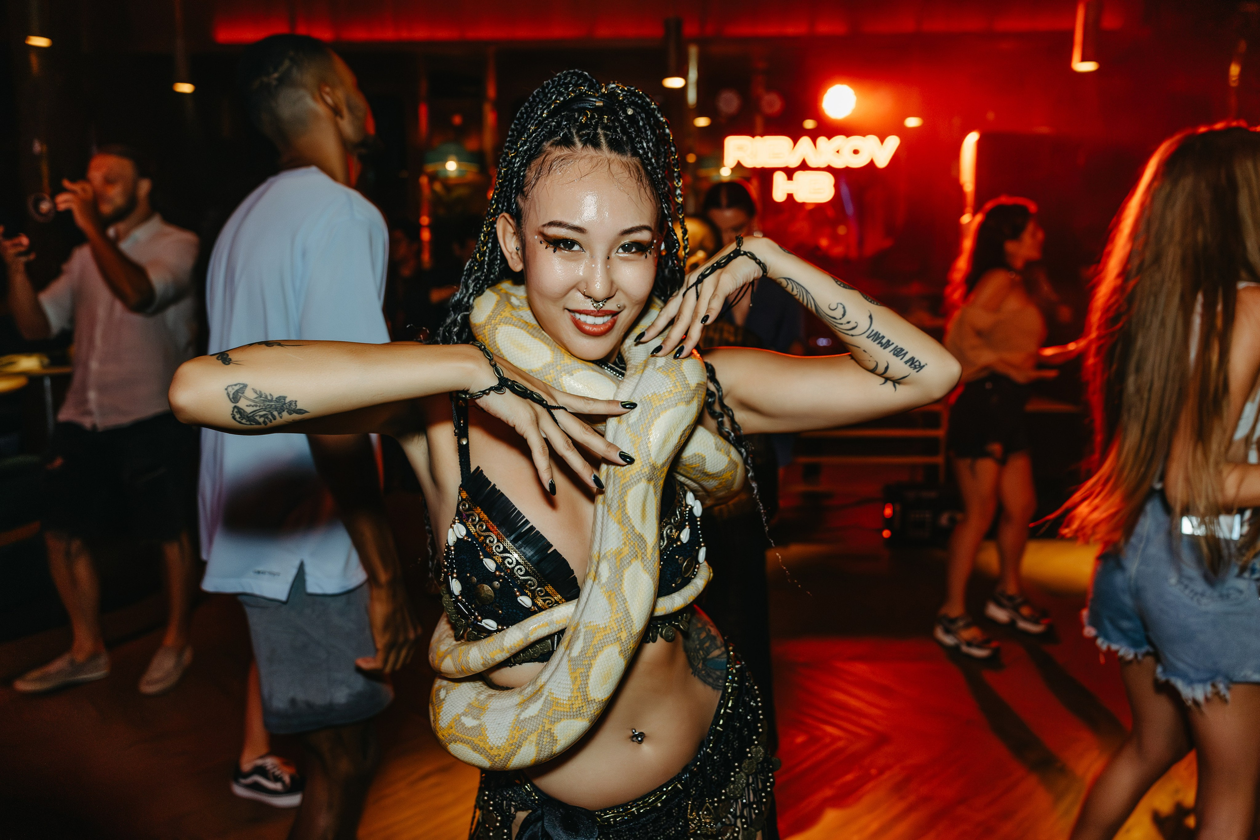 Репортажная съемка — портфолио фотографа на Бали. Профессиональный фотограф Нурмиева Вероника