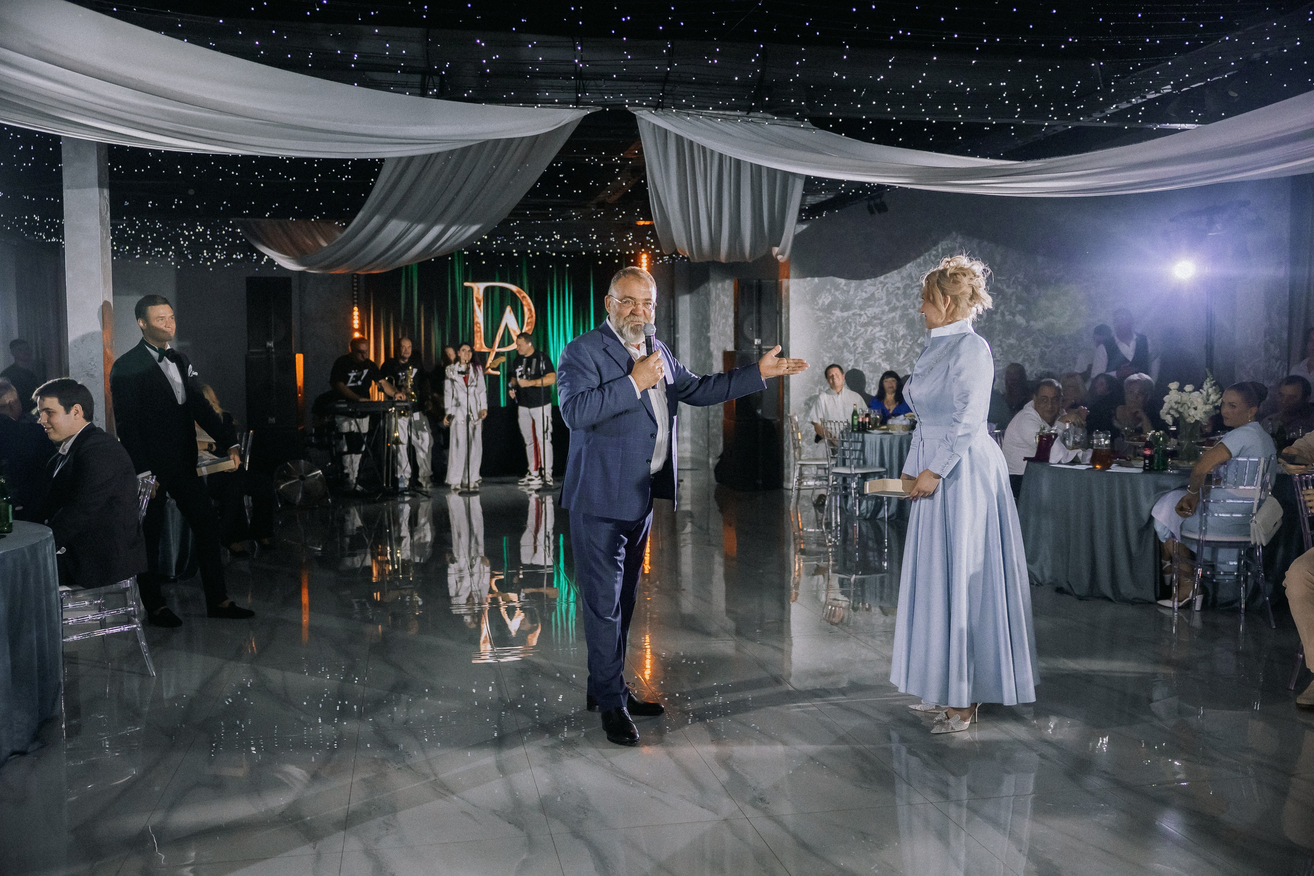 Даниил и Алина. Вечер любви. Свадебная фотография. Арина Рубах