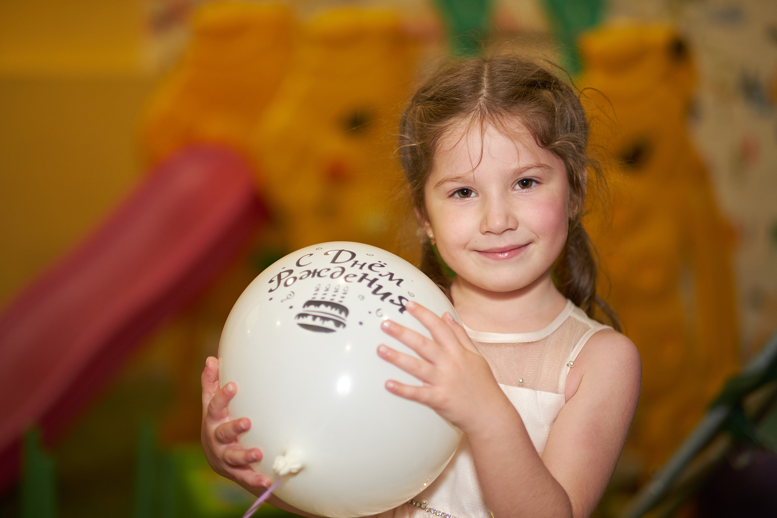 Детские праздники. Выпускные альбомы в Ярославле и Ярославской области Ярко Фото
