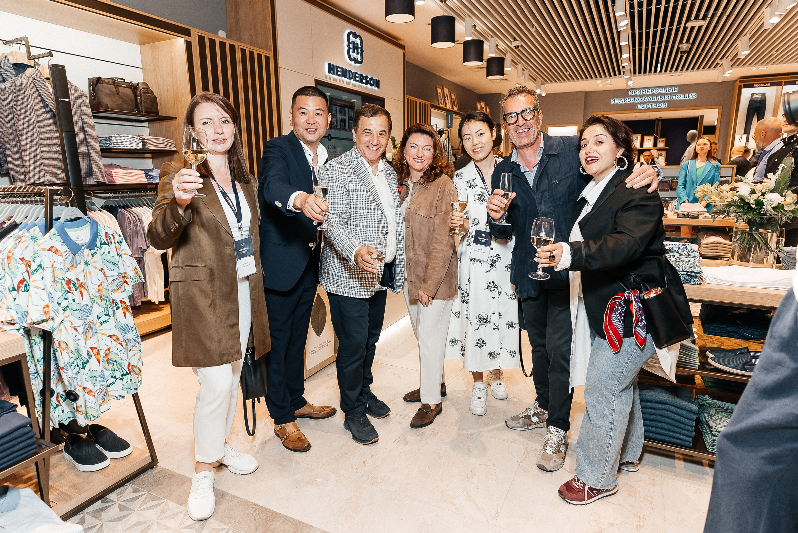 Henderson. Павел Краснов — Свадебный и репортажный фотограф в Москве