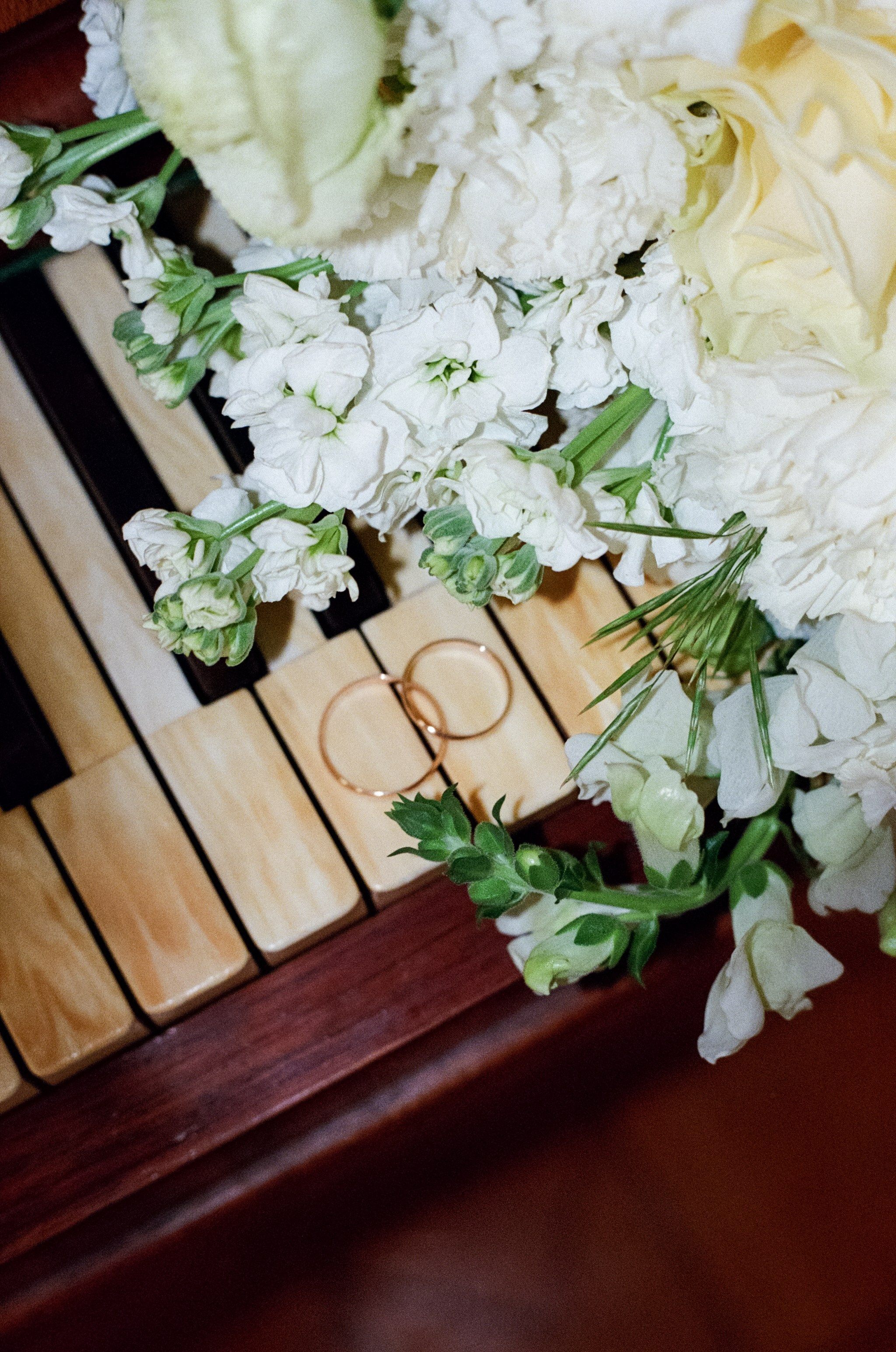 Андрей и Валя. Главная