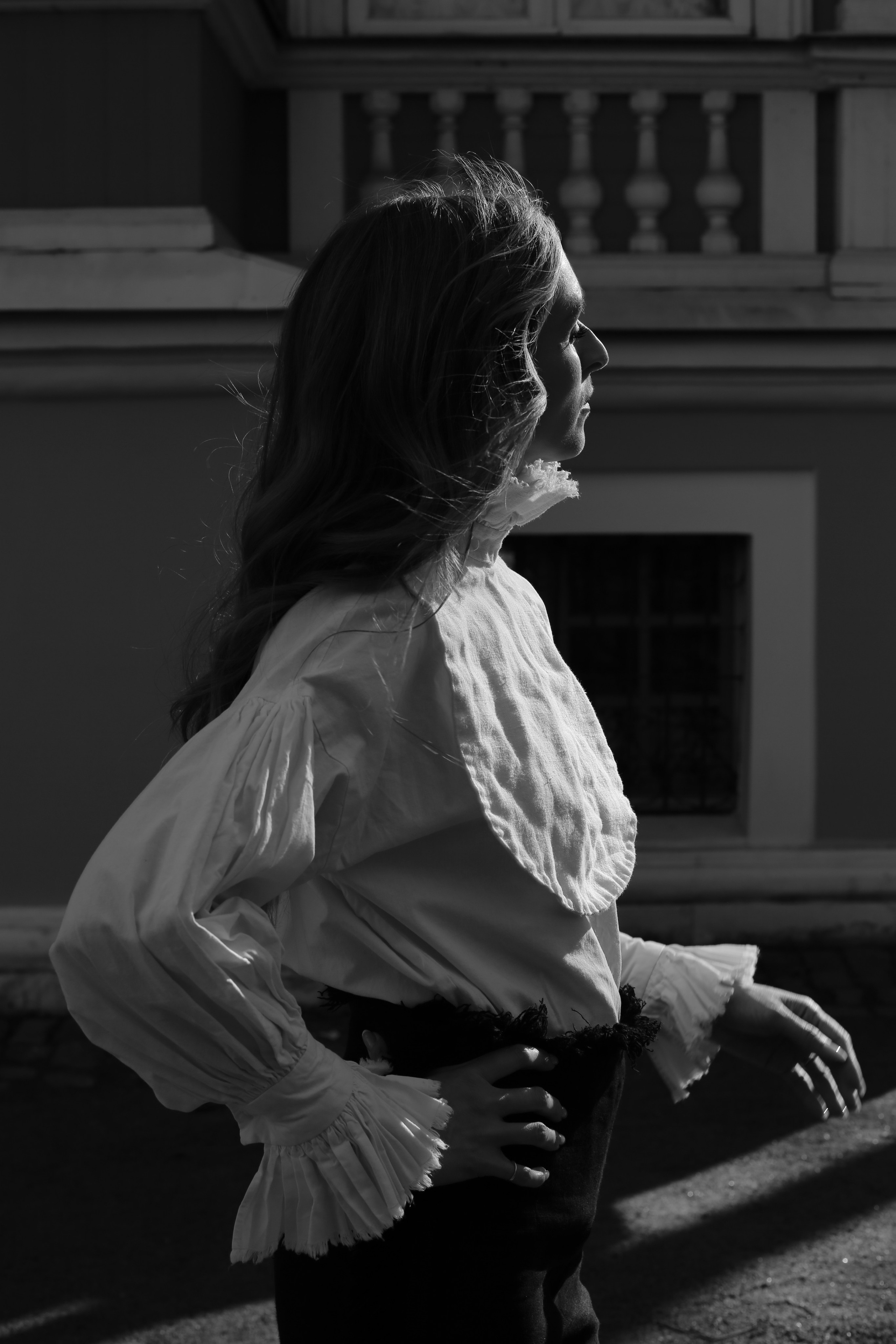 LOOKBOOK. Фешн дизайнер, фотограф, художник Яна Лазарева в Москве