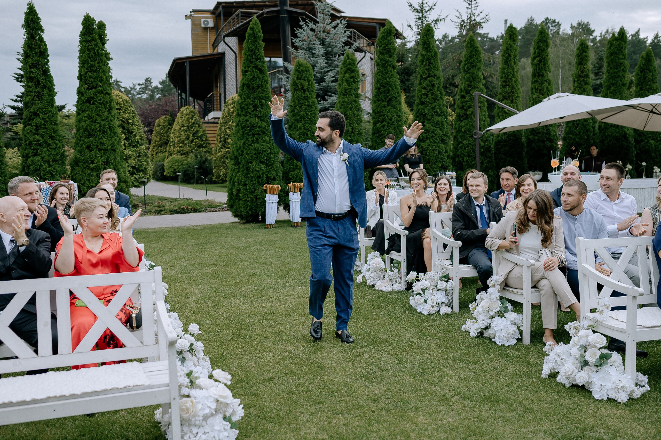 Свадебная фотосессия и выездная регистрация в Artiland. Свадебный фотограф Москва — Сергей и Татьяна