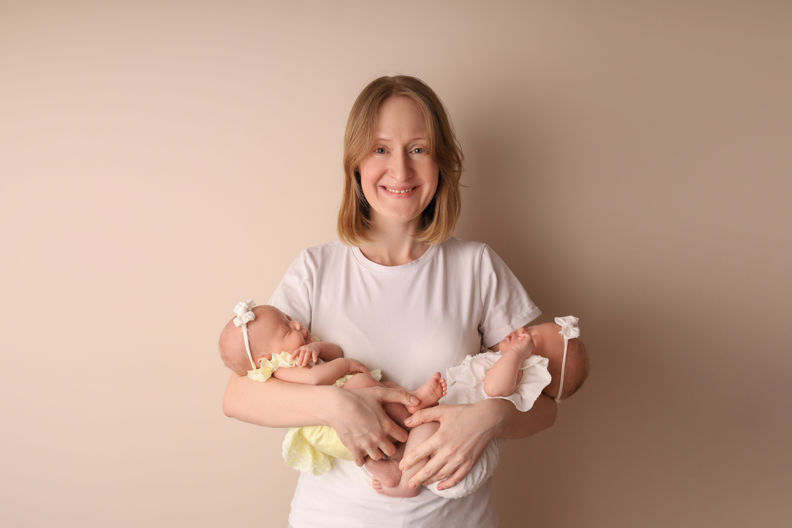 Близняшки. Фотограф новорожденных в Москве и Московской области Наталья Збиглей