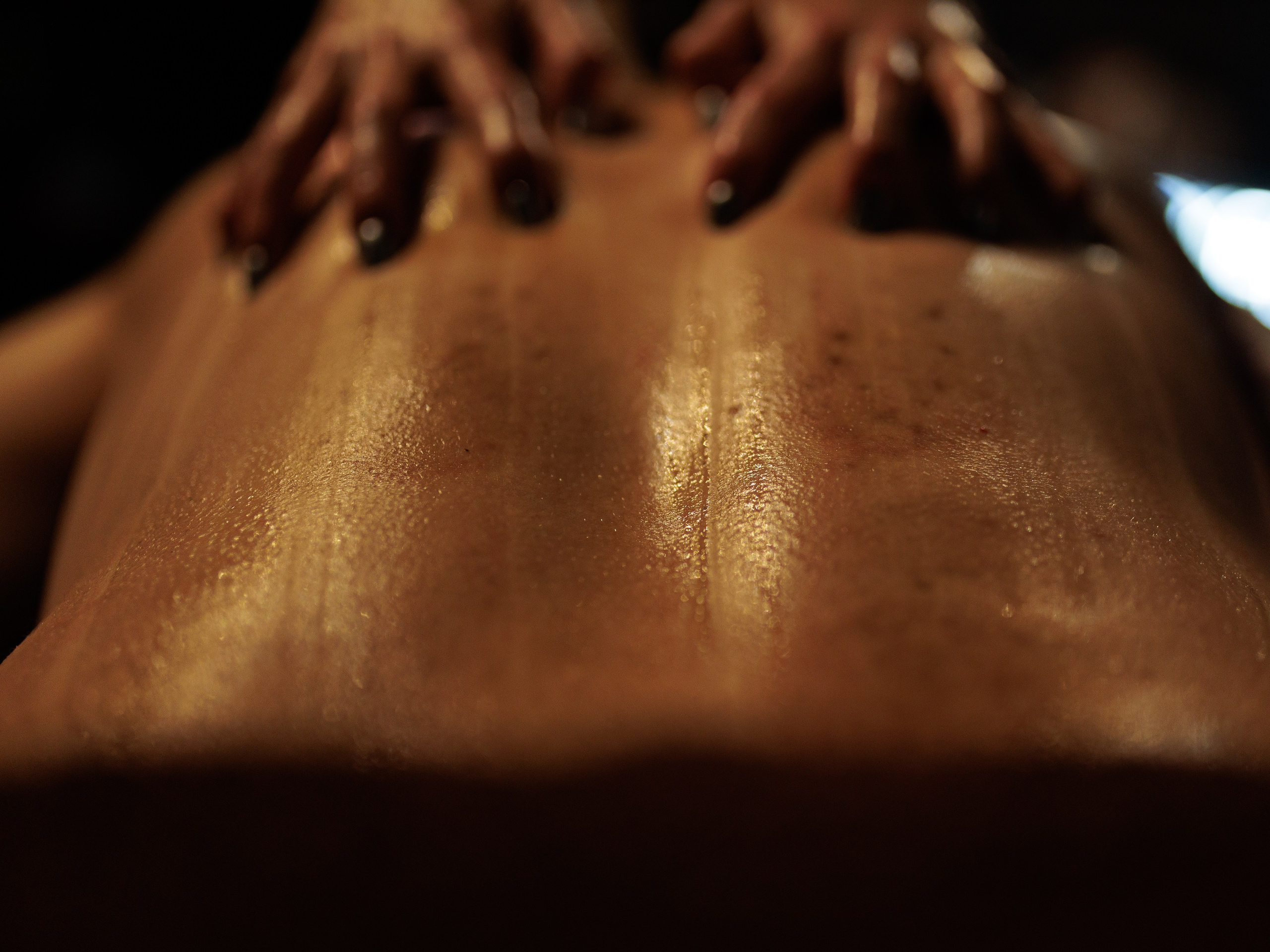 Контент фотосъемка для массажиста. Профессиональный фотограф в Москве и Мо Мария Шантарёва