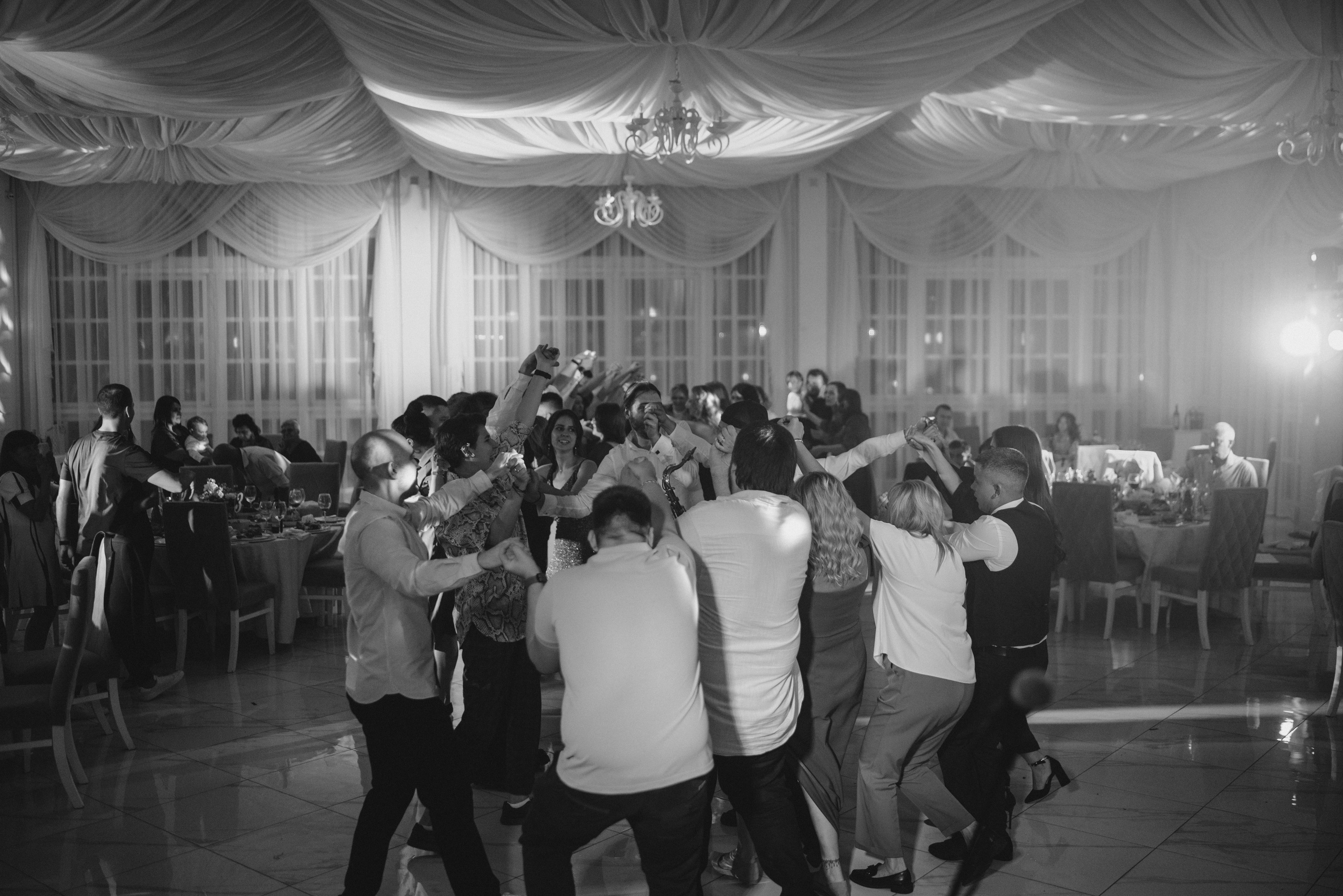 Макс и Катя. Загородный Клуб. Фотограф Костикова Анастасия Ростов-на-Дону