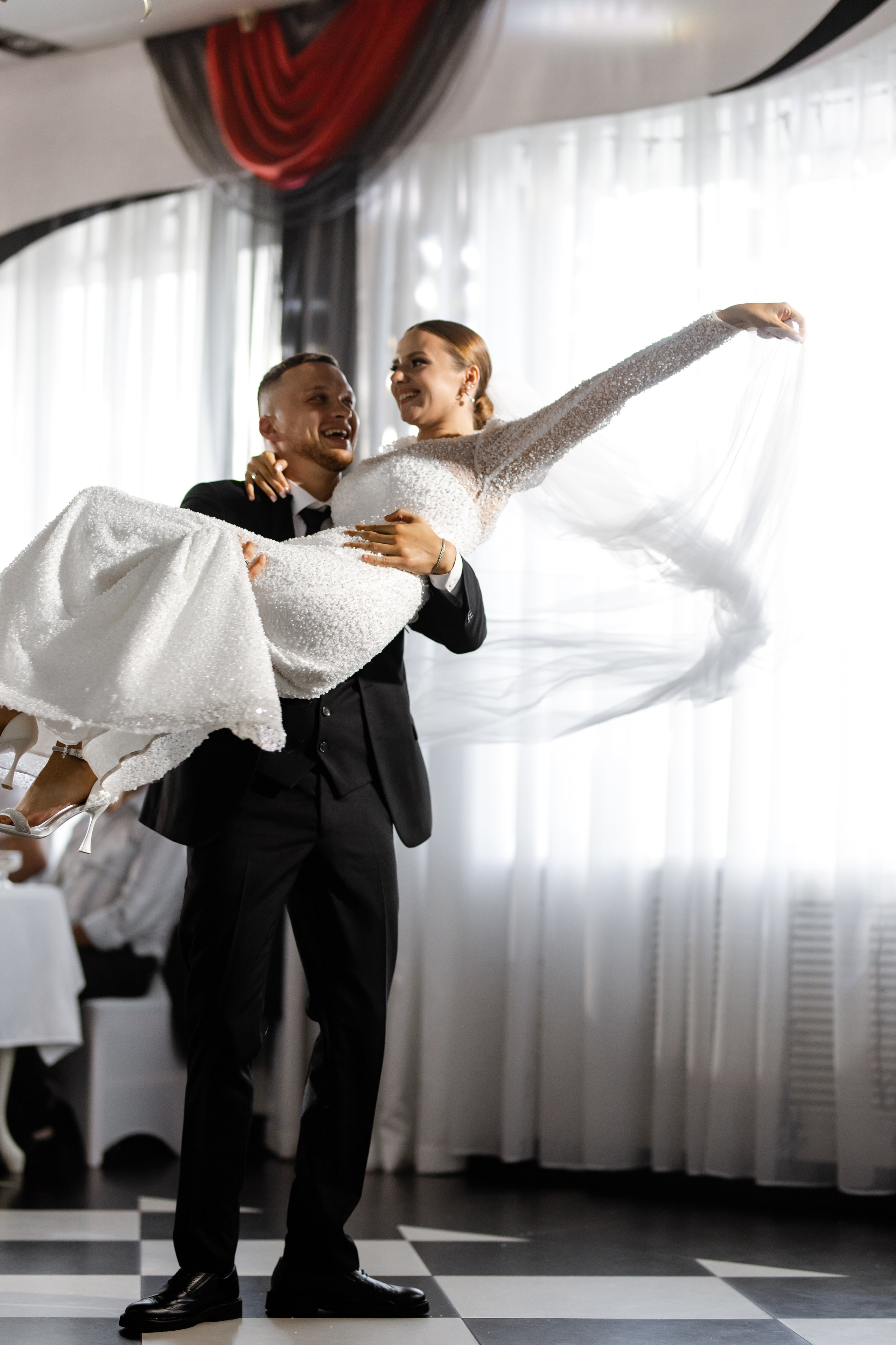 Свадебный день Саши и Влады. Свадебный фотограф Анна Бабахина