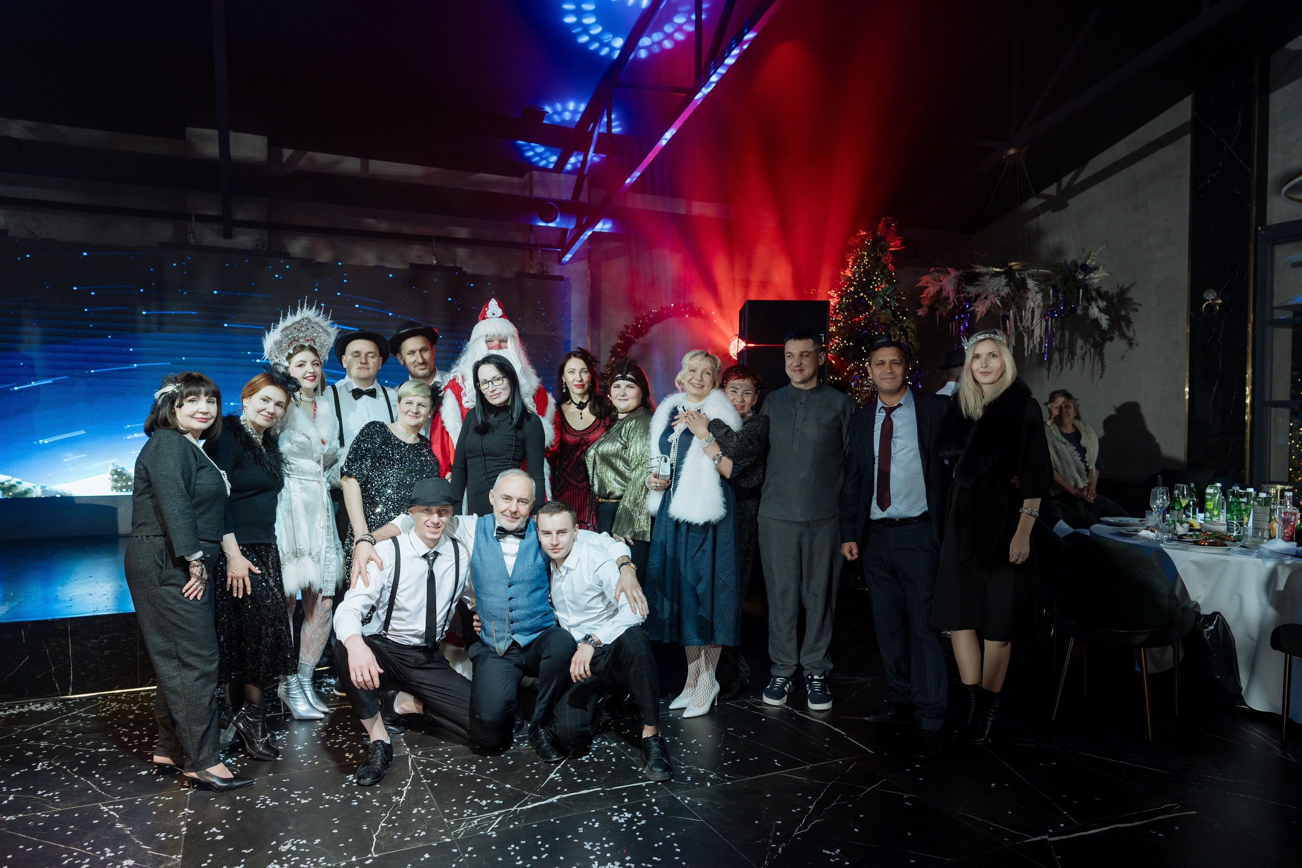 Альбион Тур