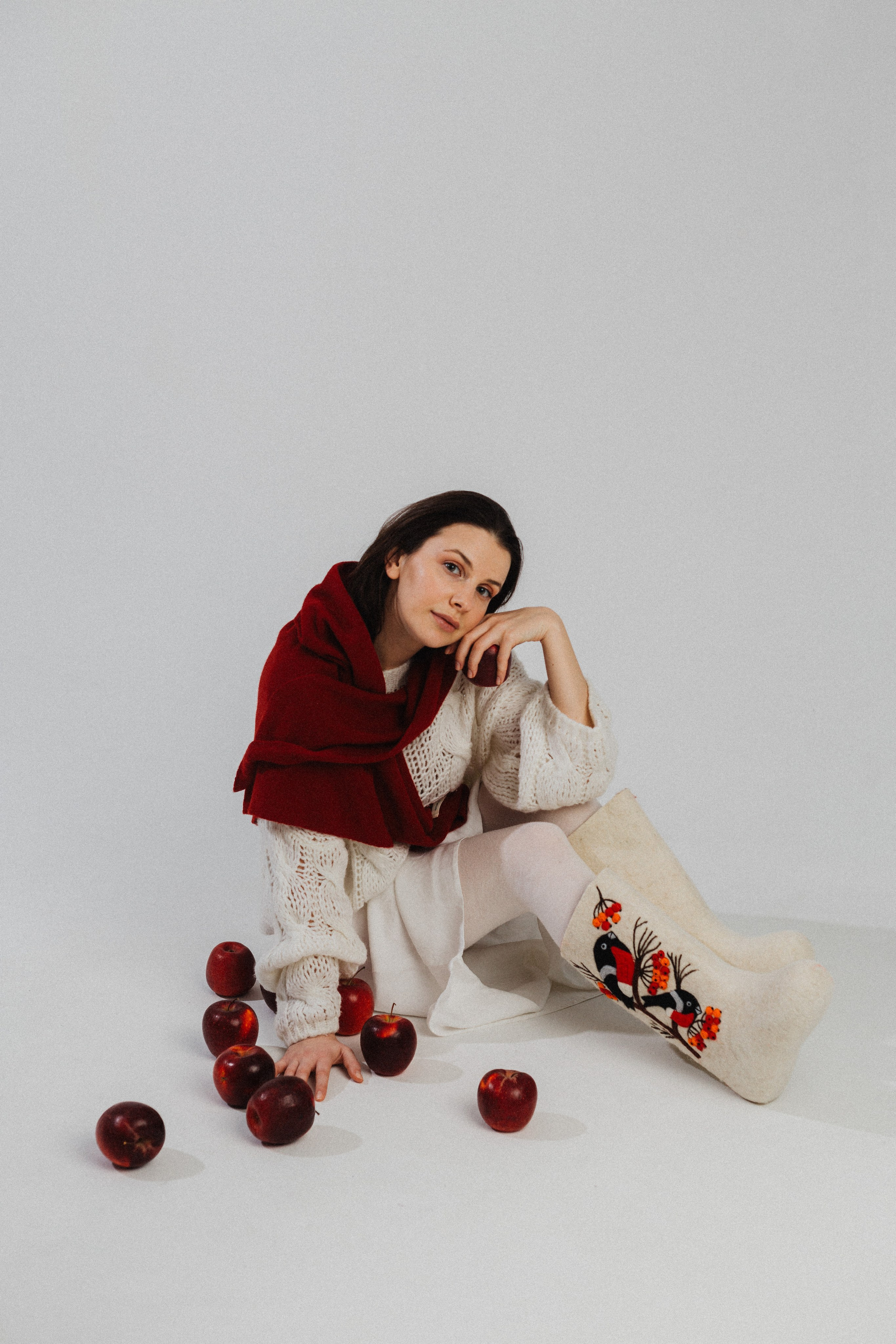 Аня с яблоками. Портретный фотограф Москва Юлия Трякина