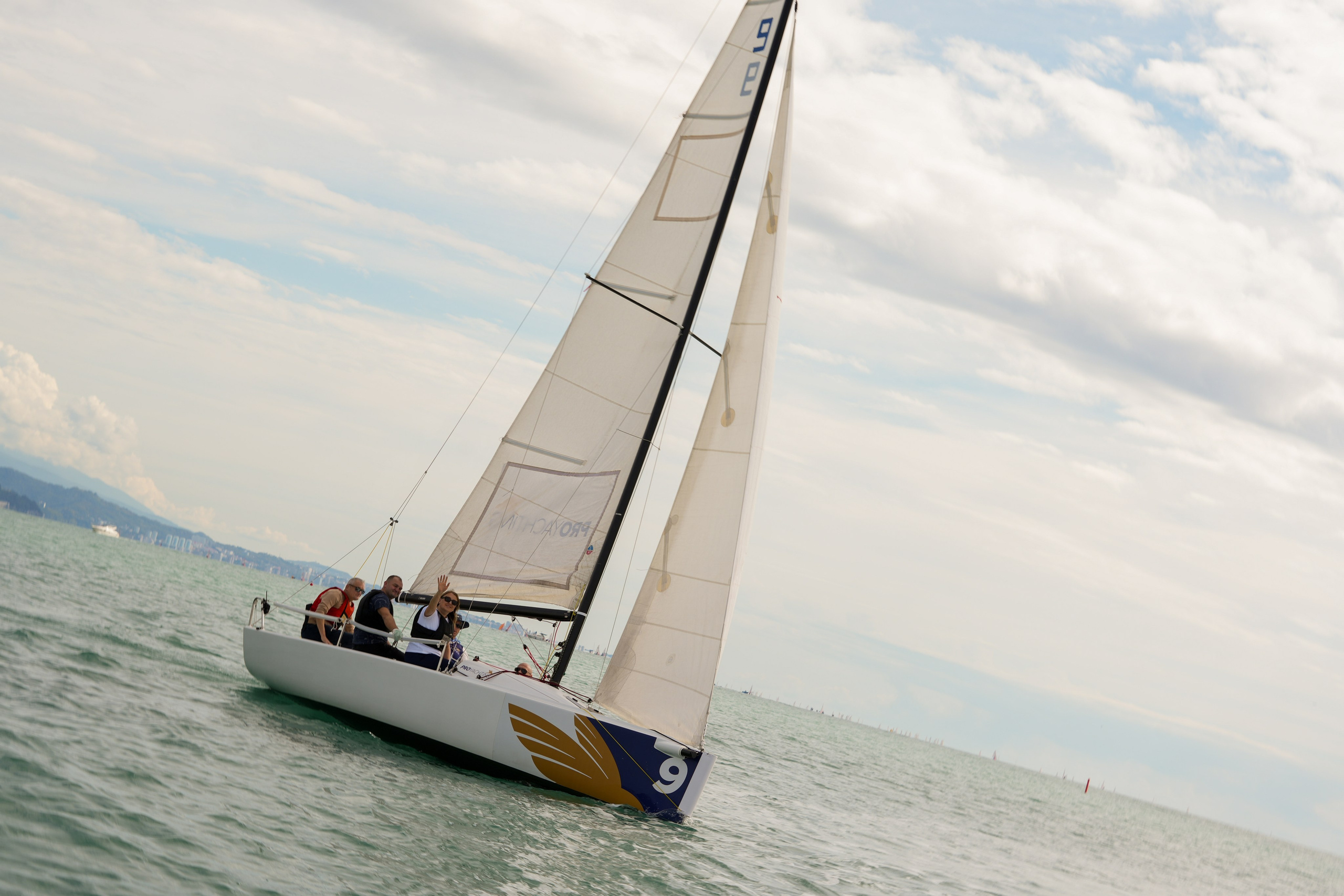 Яхтенная регата для компании Агрегатка. Репортажный фотограф в Красной Поляне и Сочи Павлюченко Екатерина