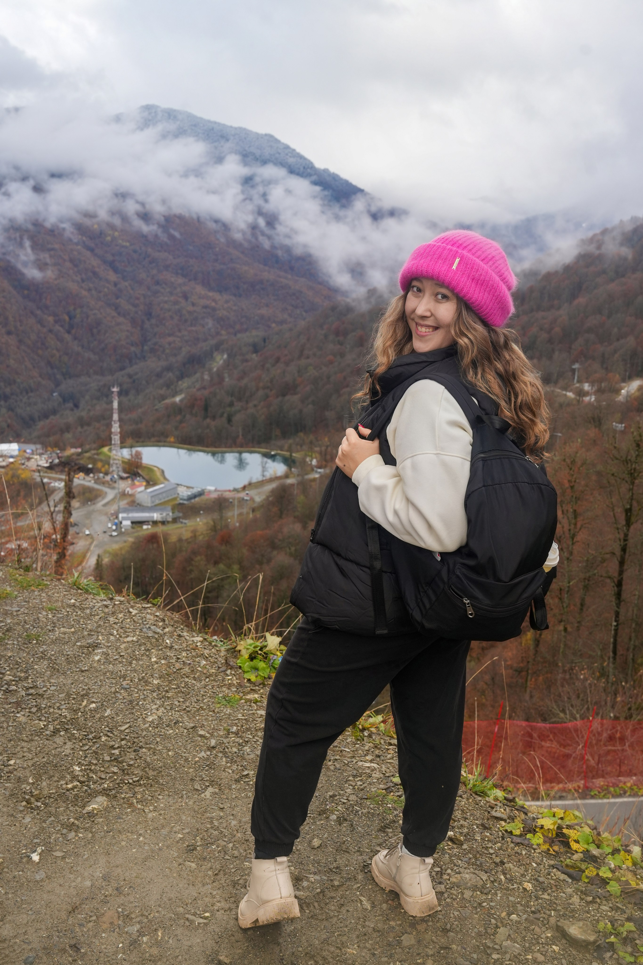 MICE мероприятие — хайкинг на курорте Роза Хутор. Репортажный фотограф в Красной Поляне и Сочи Павлюченко Екатерина