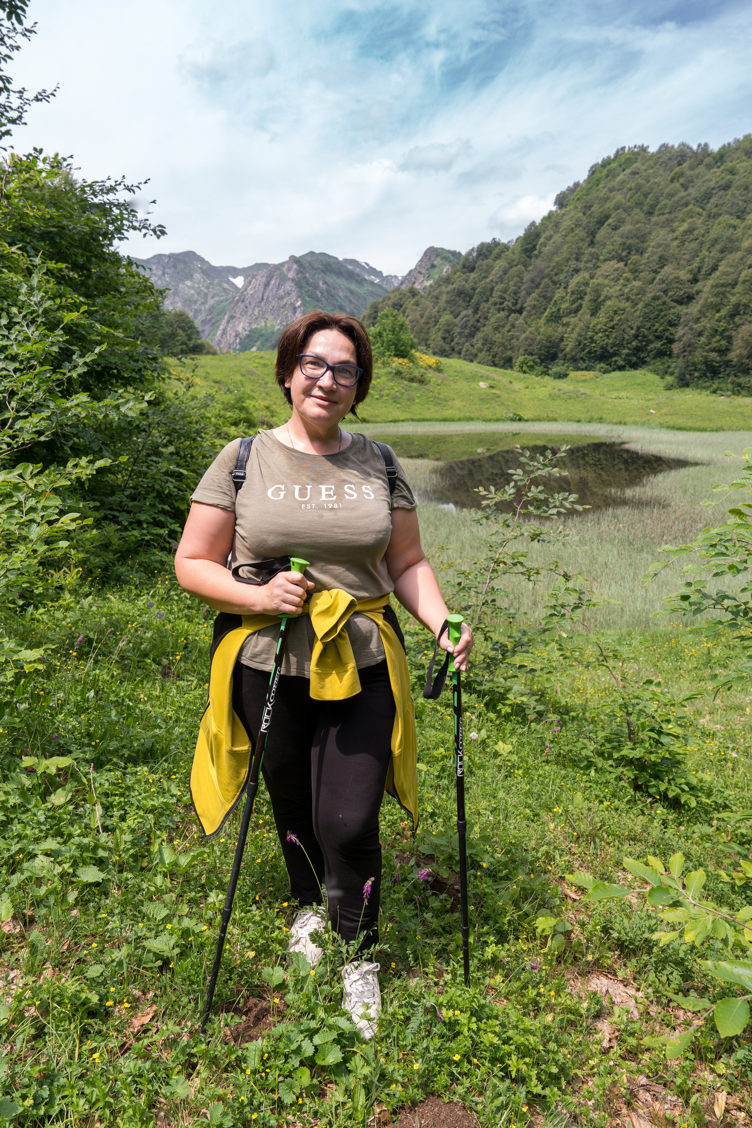MICE мероприятие для компании «Доставка морем»: хайкинг к Ачипсинским водопадам. Репортажный фотограф в Красной Поляне и Сочи Павлюченко Екатерина