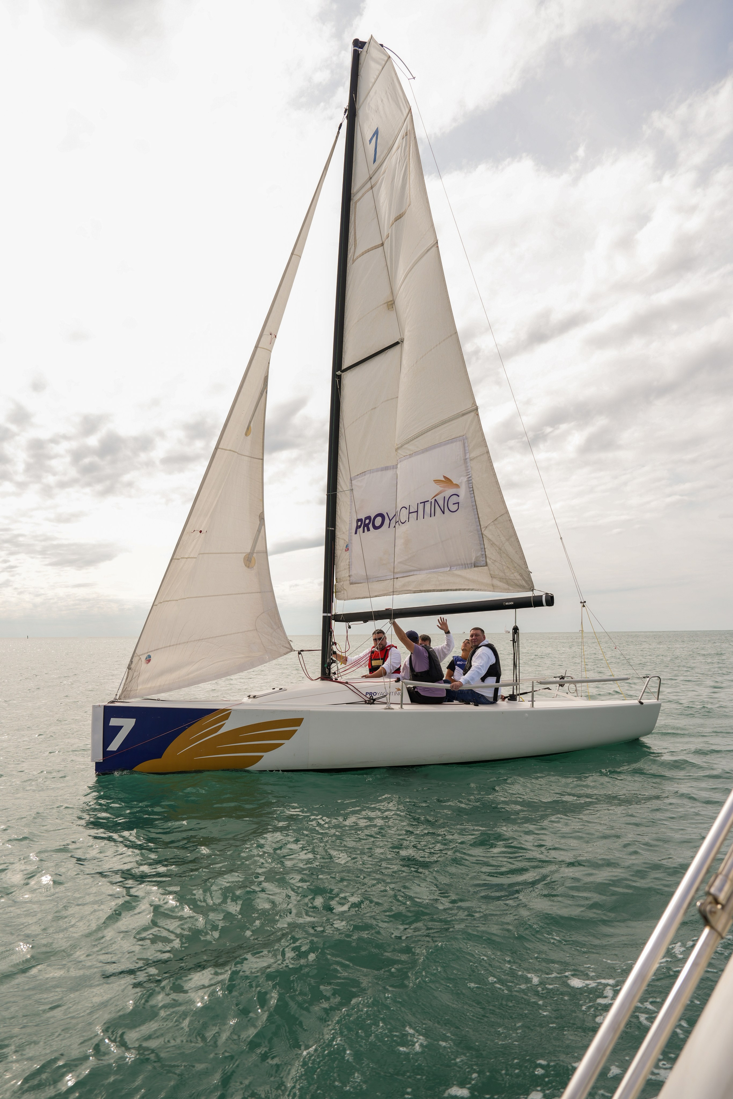 Яхтенная регата для компании Агрегатка. Репортажный фотограф в Красной Поляне и Сочи Павлюченко Екатерина