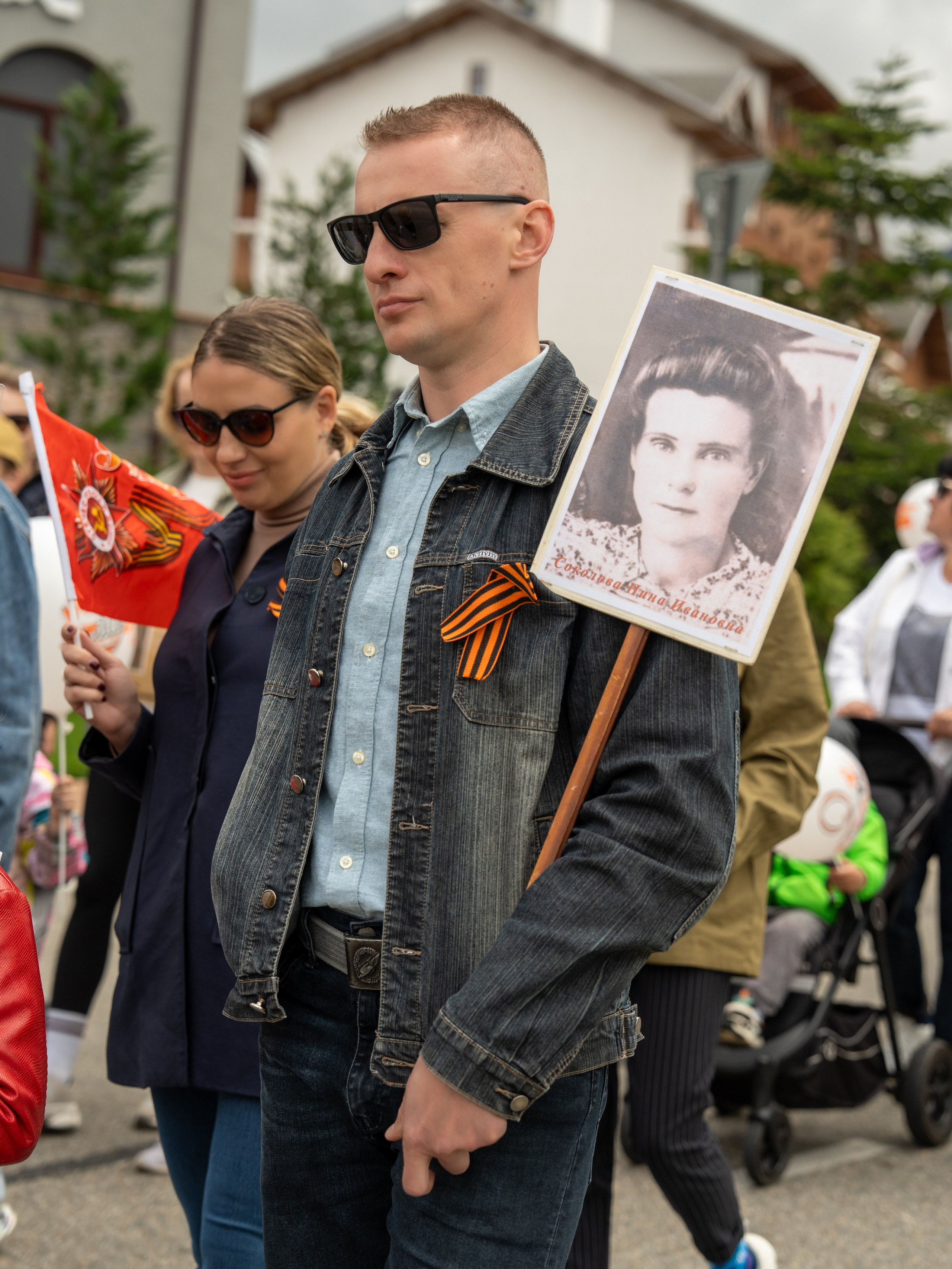 Шествие бессмертного полка 9 мая 2024 Rosa Springs. Репортажный фотограф в Красной Поляне и Сочи Павлюченко Екатерина