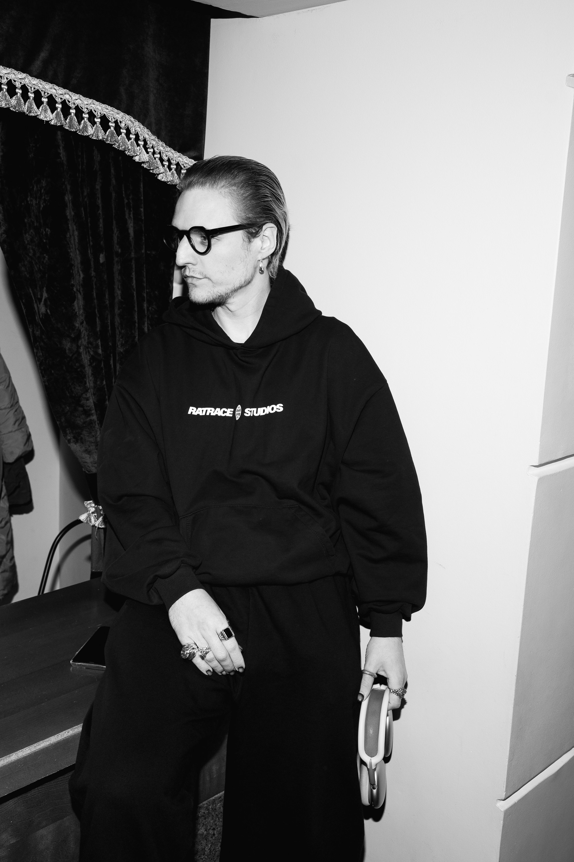 Sабраж | дом импровизации. Фотограф Вито Бурмасов | Москва