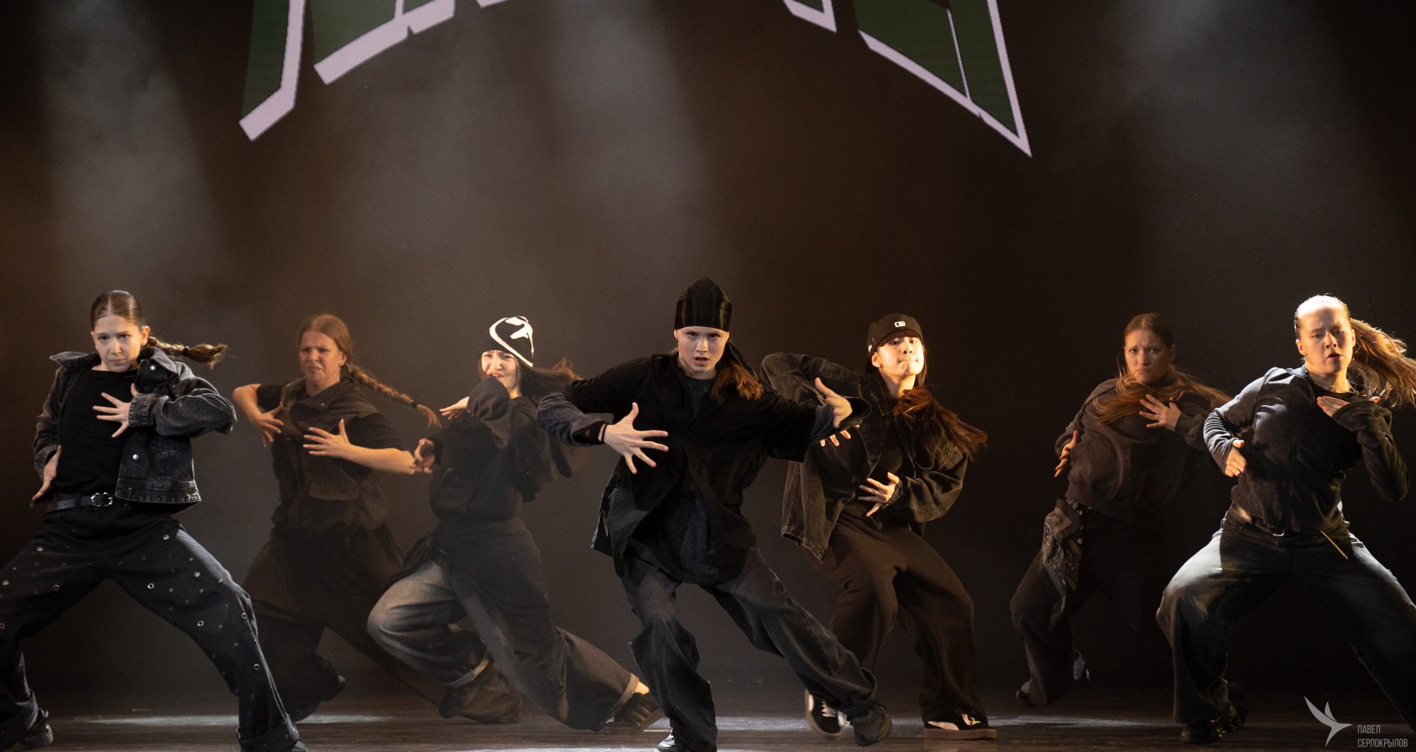 Отчетный концерт студии танца KingStep. Репортажный фотограф в Казани Павел Серпокрылов