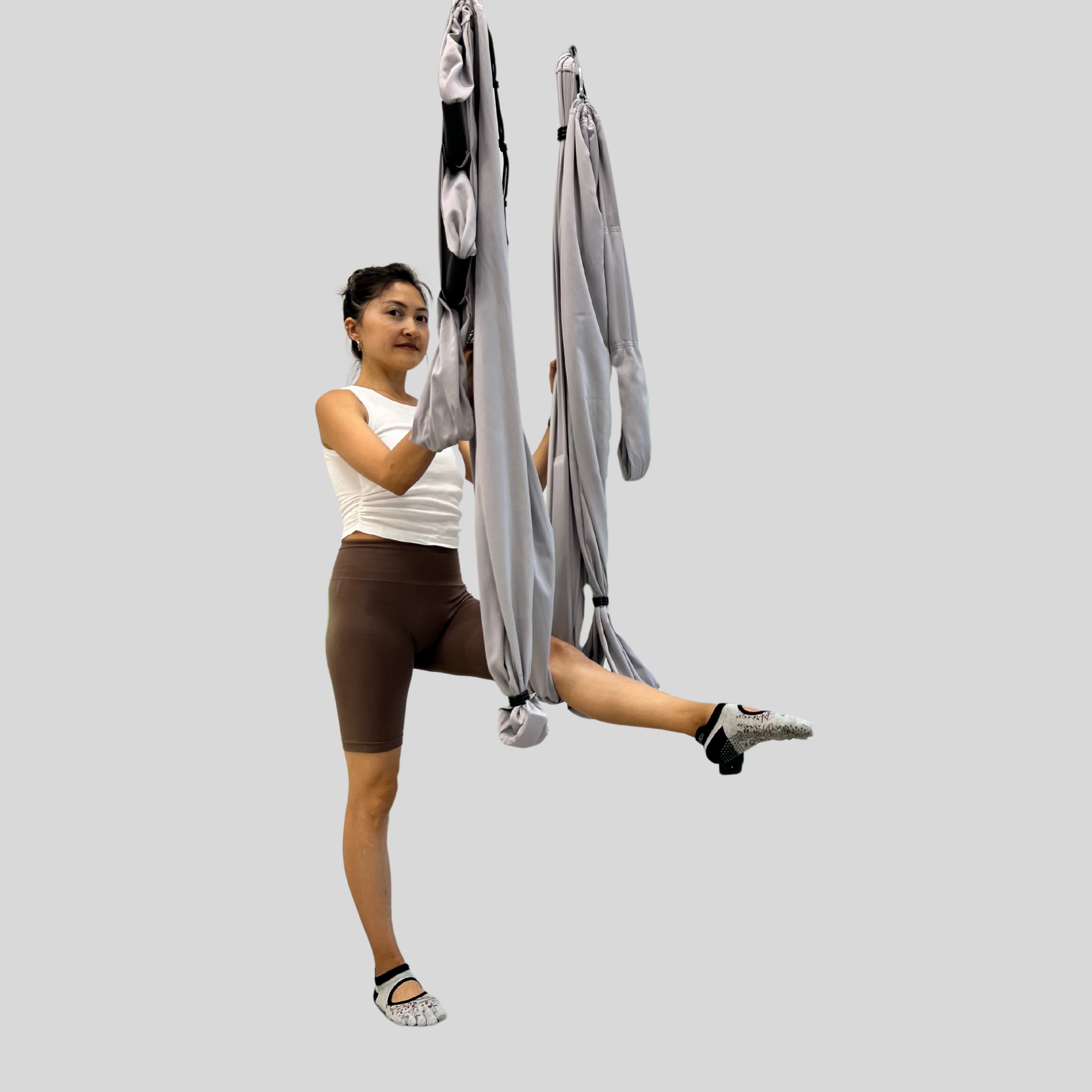 Флай йога, aerial yoga, аэро йога, связка в гамаке, позы в гамаке, aerial yoga exercise, fly yoga practice, fly yoga low, низкий гамак. Преподаю и провожу обучение по флай йоге