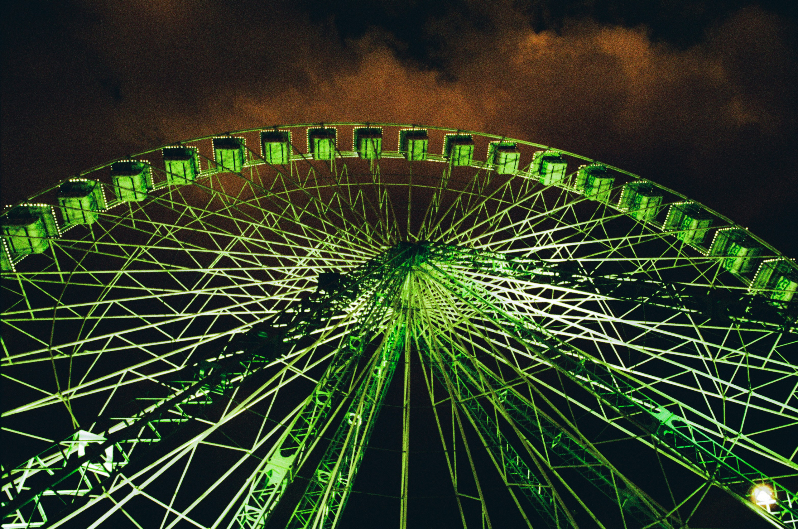 The contract // france, avignon II. EVER EXPOSED