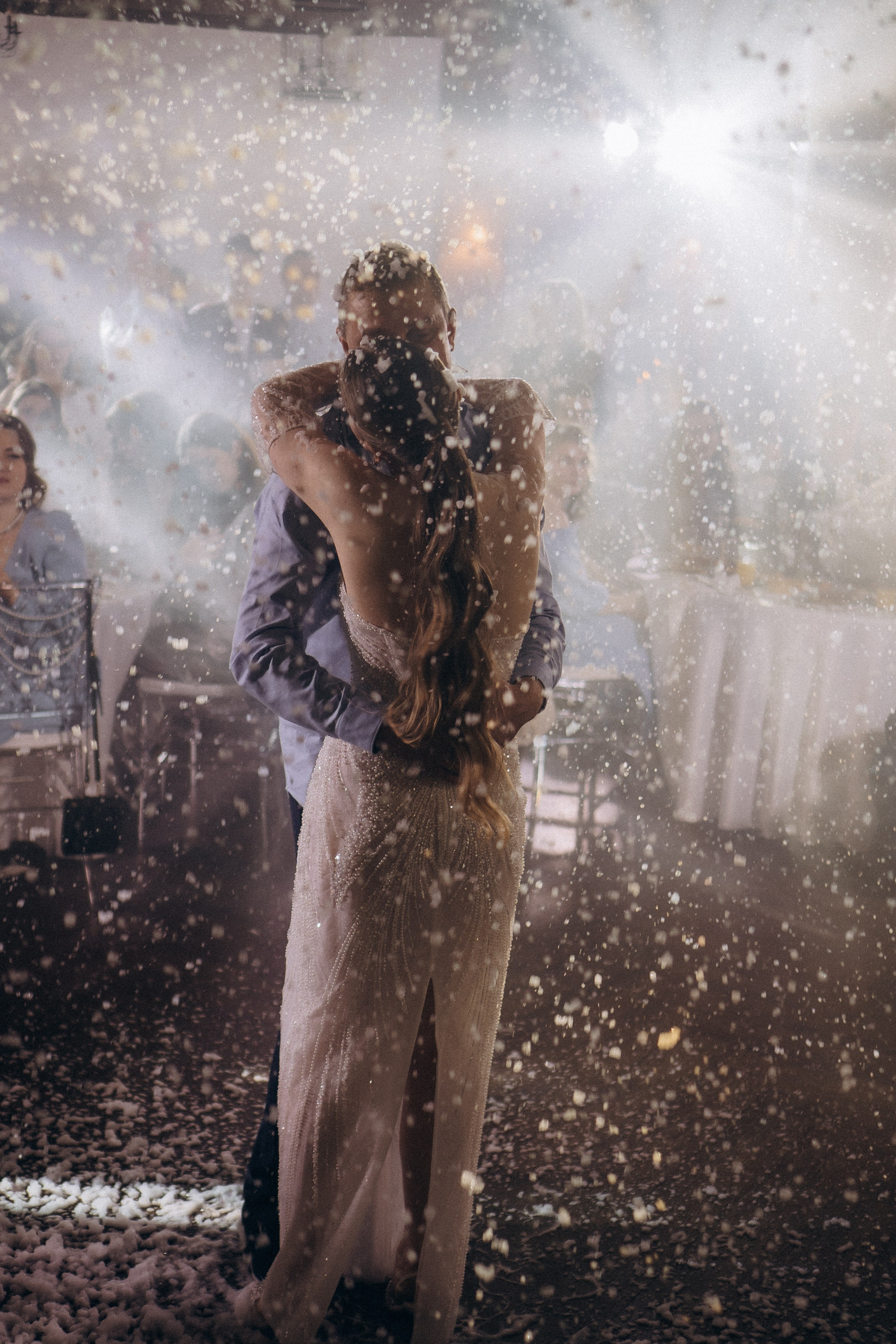 СВАДЕБНАЯ СЬЕМКА СБОРОВ В ОТЕЛЕ И ВЫЕЗД НА ЦЕРЕМОНИЮ (СНЯТО В СИБИРЕ В НИЖНЕВАРТОВСКЕ). Профессиональный фотограф, Санкт-Петербург — Виктория Богомолова