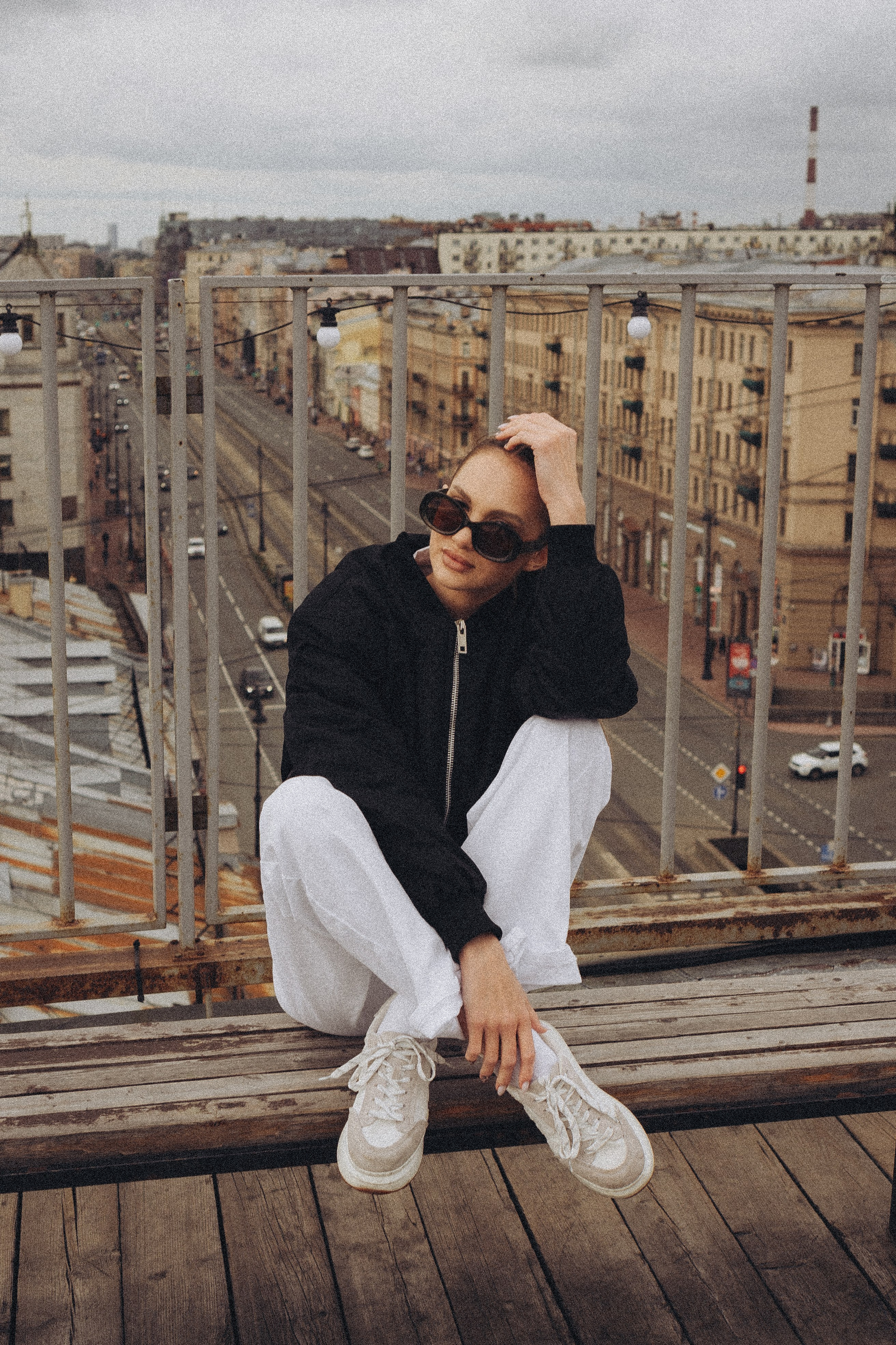 МЫ ГУЛЯЛИ ПРО КРЫШАМ ПИТЕРА. Профессиональный фотограф, Санкт-Петербург — Виктория Богомолова