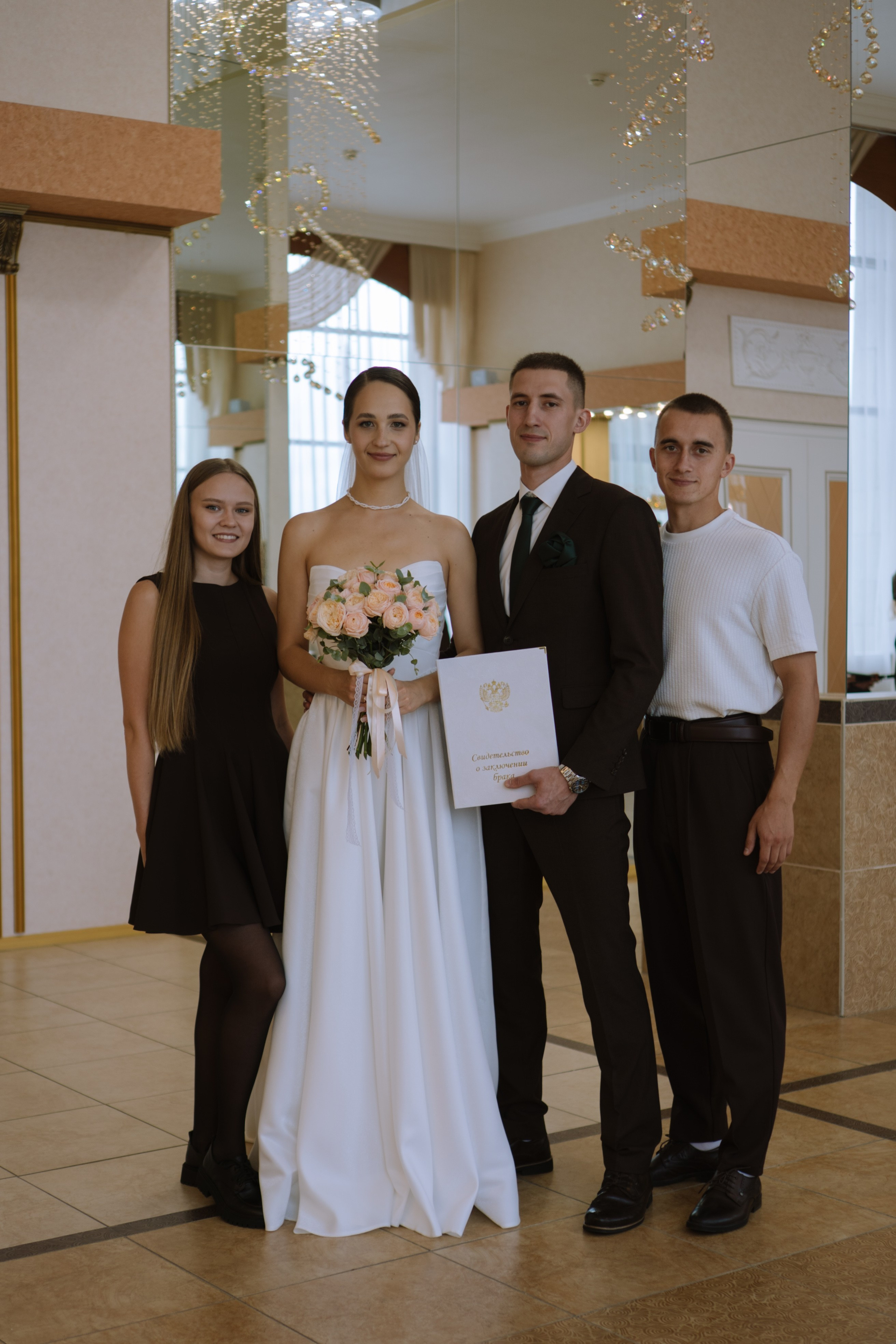 РЕПОРТАЖНАЯ СЬЕМКА В ЗАГСЕ. Профессиональный фотограф, Санкт-Петербург — Виктория Богомолова