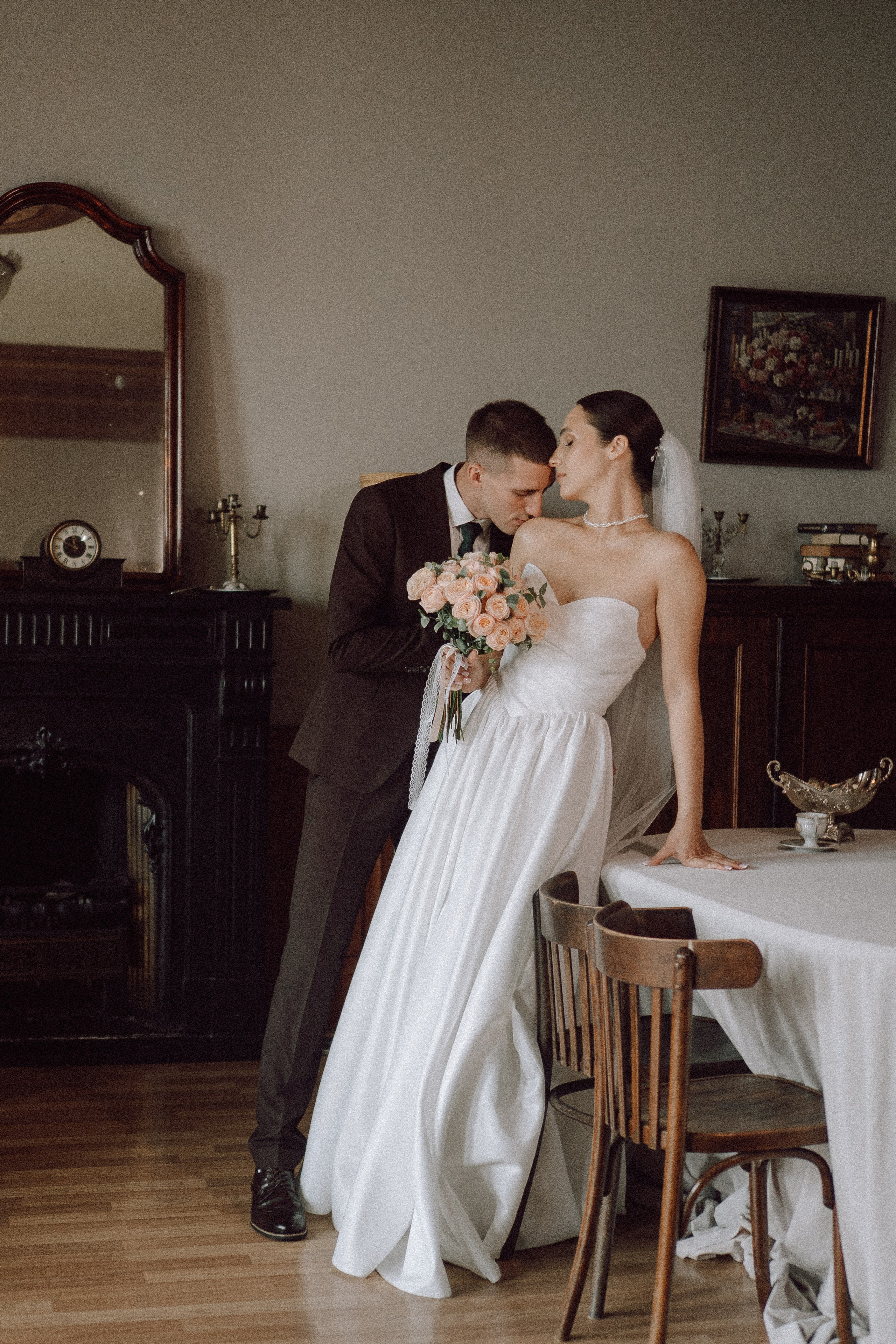 СВАДЕБНАЯ ПРОГУЛКА В САНТК-ПЕТЕРБУРГЕ (ИСАКИЕВСКИЙ СОБОР, ЗИМНЯЯ КАНАВКА, ЭРМИТАЖ И БОЛЬШАЯ МОРСКАЯ УЛИЦА). Профессиональный фотограф, Санкт-Петербург — Виктория Богомолова