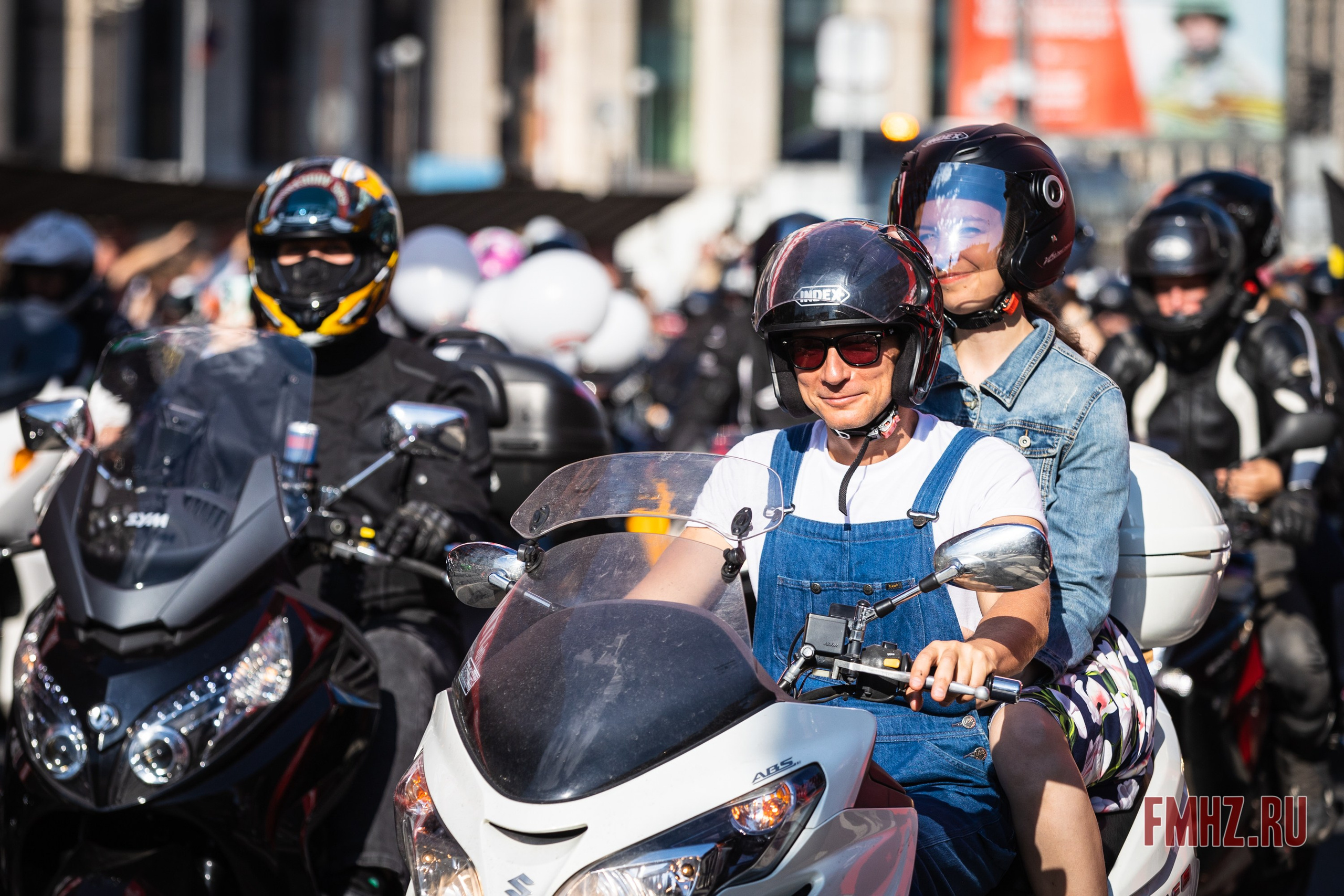 Закрытие Мотосезона 2023 на проспекте Академика Сахарова. Фотограф Владимир Охрименко