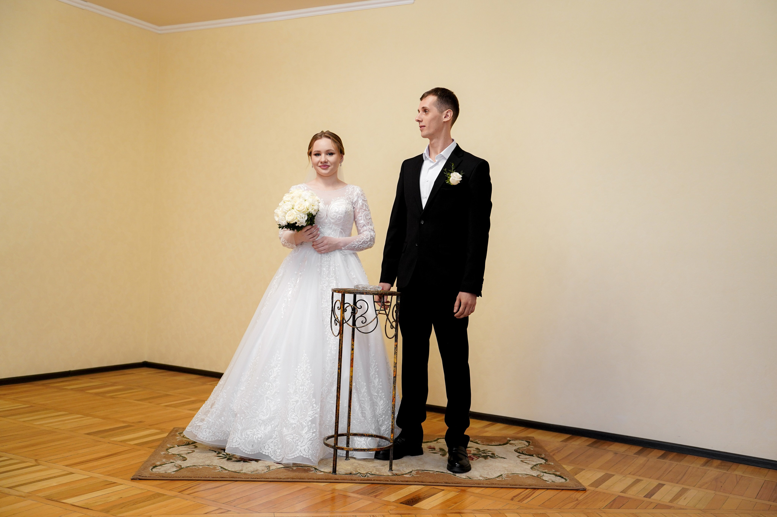 Свадебная фотосессия в ЗАГСе на Западном. Свадебный фотограф в Ростове-на-Дону. Таинство Крещения и Венчания, семейные фотосессии. Алёна Чёботова