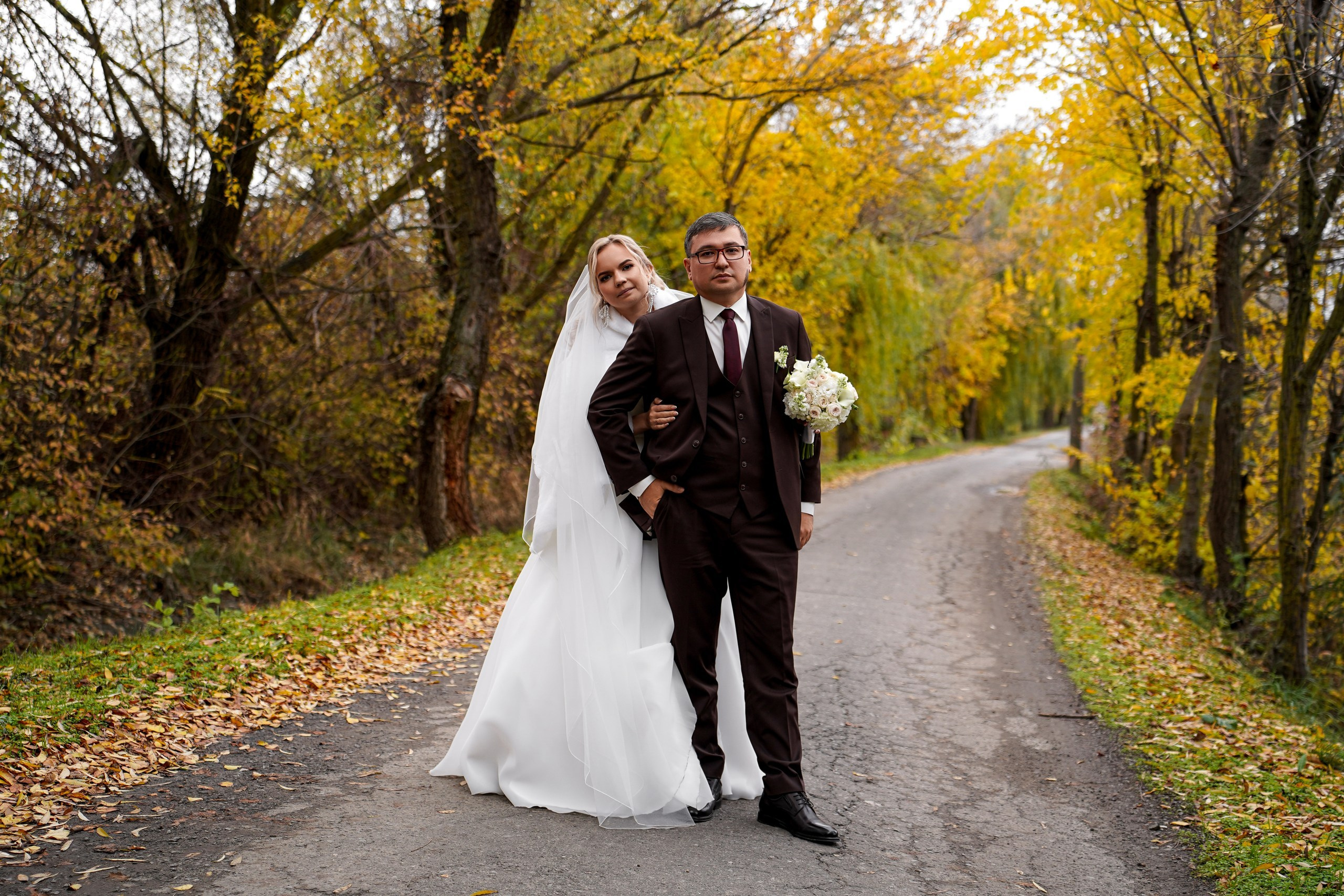 Свадебная фотосессия «4 часа». Отель Резиденция в Ростове-на-Дону. Кадры молодоженов на природе. Фотосессия банкета 1 час. Свадебный фотограф в Ростове-на-Дону. Таинство Крещения и Венчания, семейные фотосессии. Алёна Чёботова