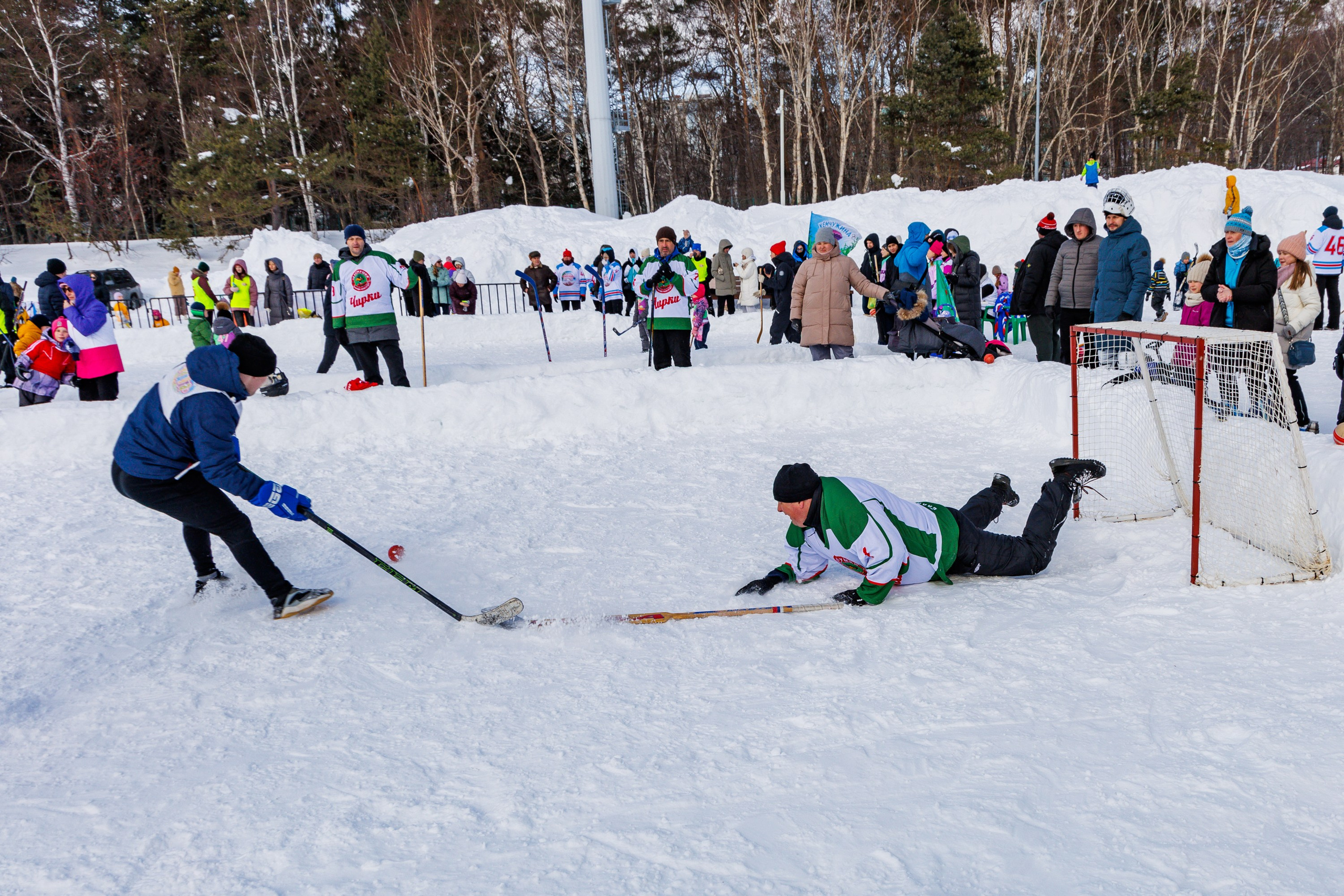 XIII чемпионат  по «ХОККЕЮ В ВАЛЕНКАХ». Свадебный, семейный и репортажный фотограф в Южно-Сахалинске Артур Петросян