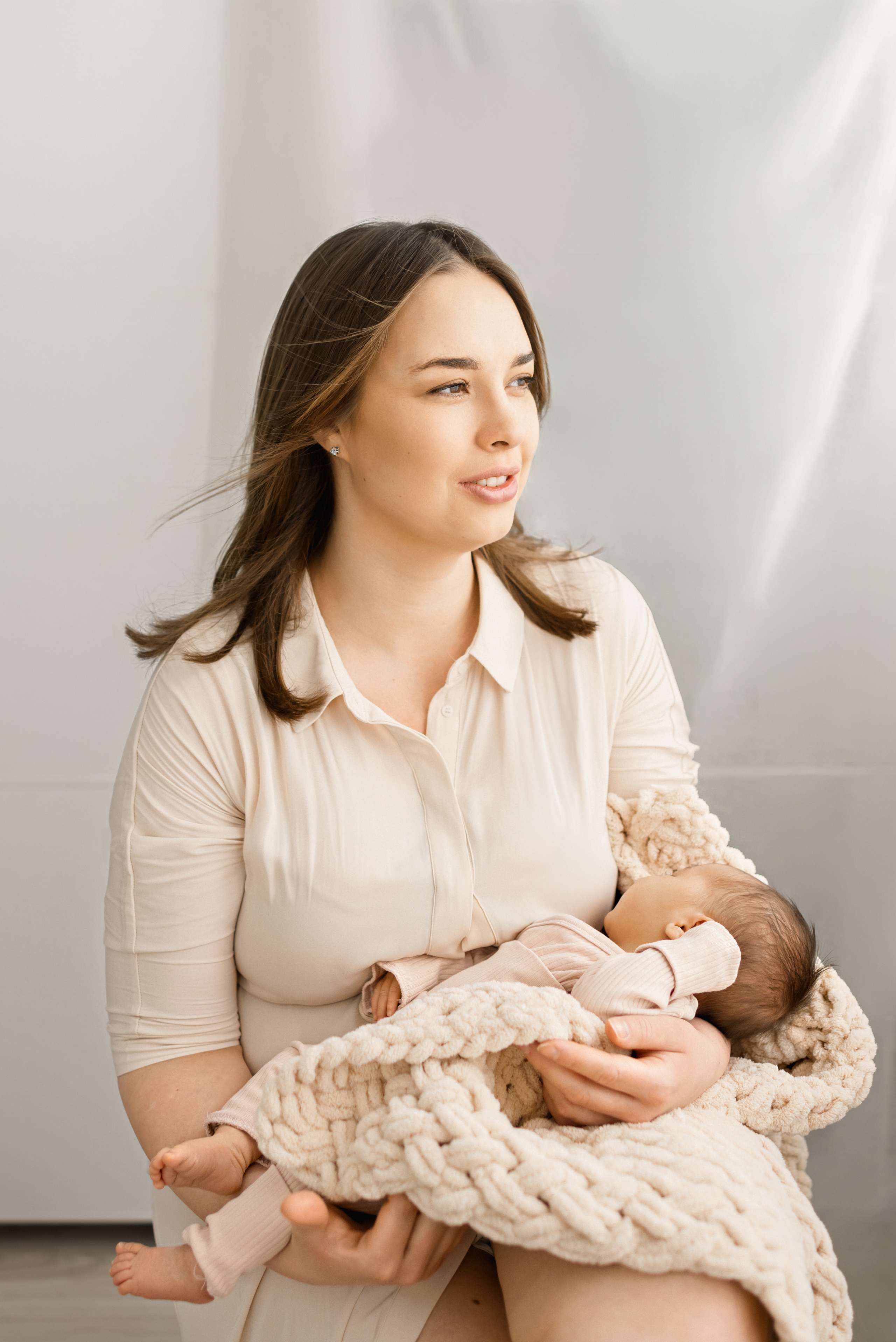 Домашняя съемка новорожденного. Церковный фотограф на Таинство Крещения и Венчания в Оренбурге и Оренбургской области Екатерина Белкина