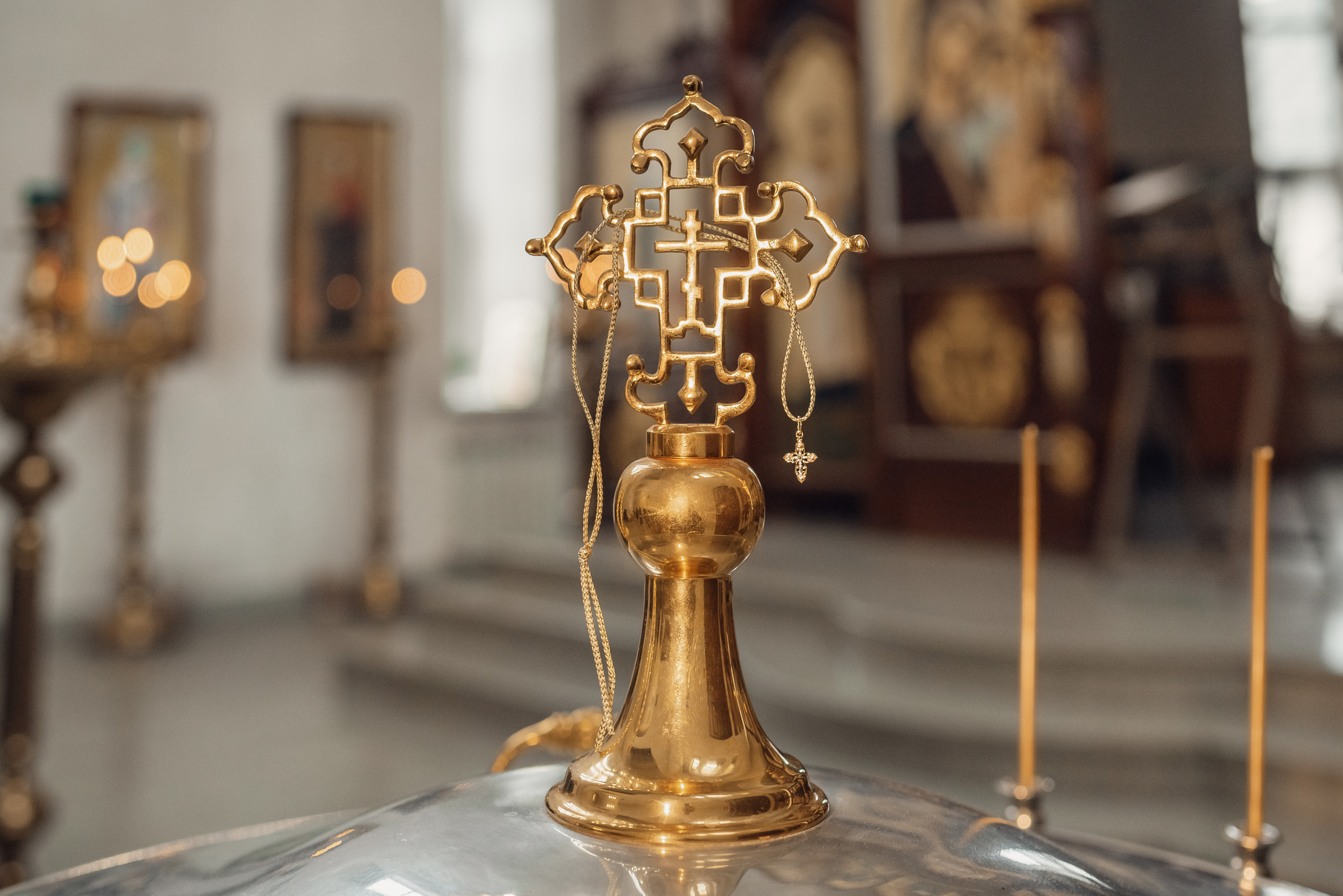 Крещение в храме Архангела Михаила. Церковный фотограф на Таинство Крещения и Венчания в Оренбурге и Оренбургской области Екатерина Белкина