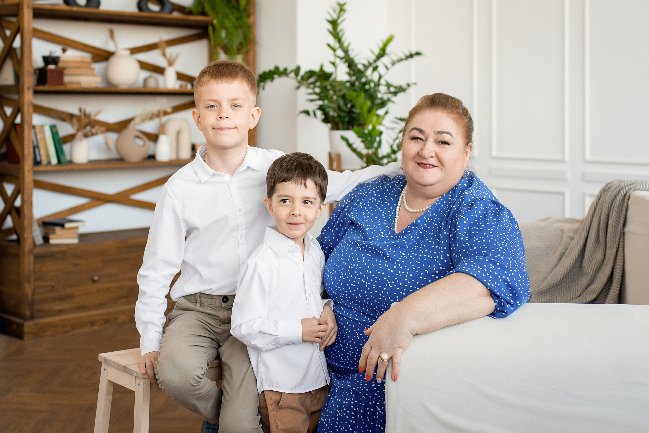 Семейная съёмка в студии. Церковный фотограф на Таинство Крещения и Венчания в Оренбурге и Оренбургской области Екатерина Белкина