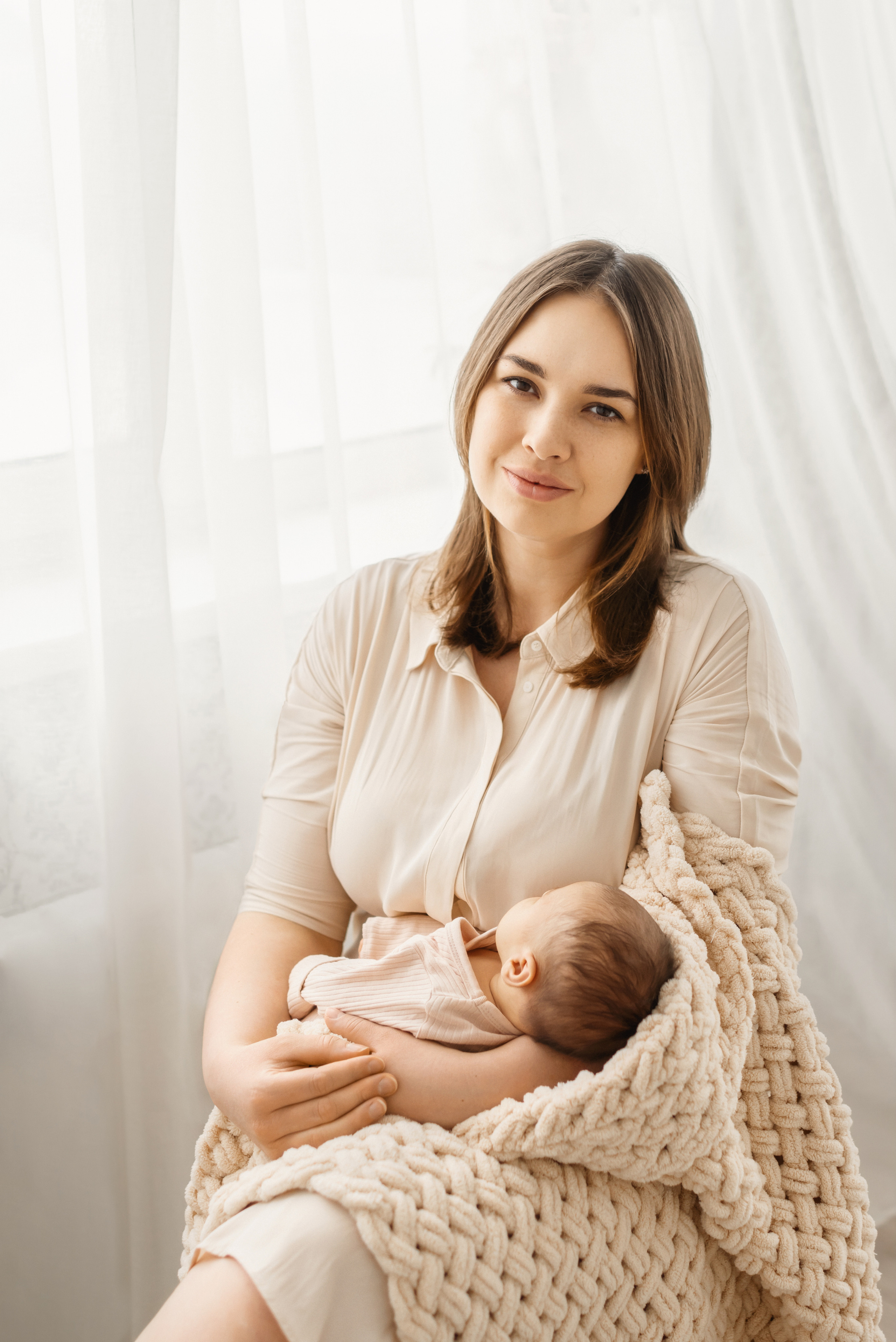 Домашняя съемка новорожденного. Церковный фотограф на Таинство Крещения и Венчания в Оренбурге и Оренбургской области Екатерина Белкина