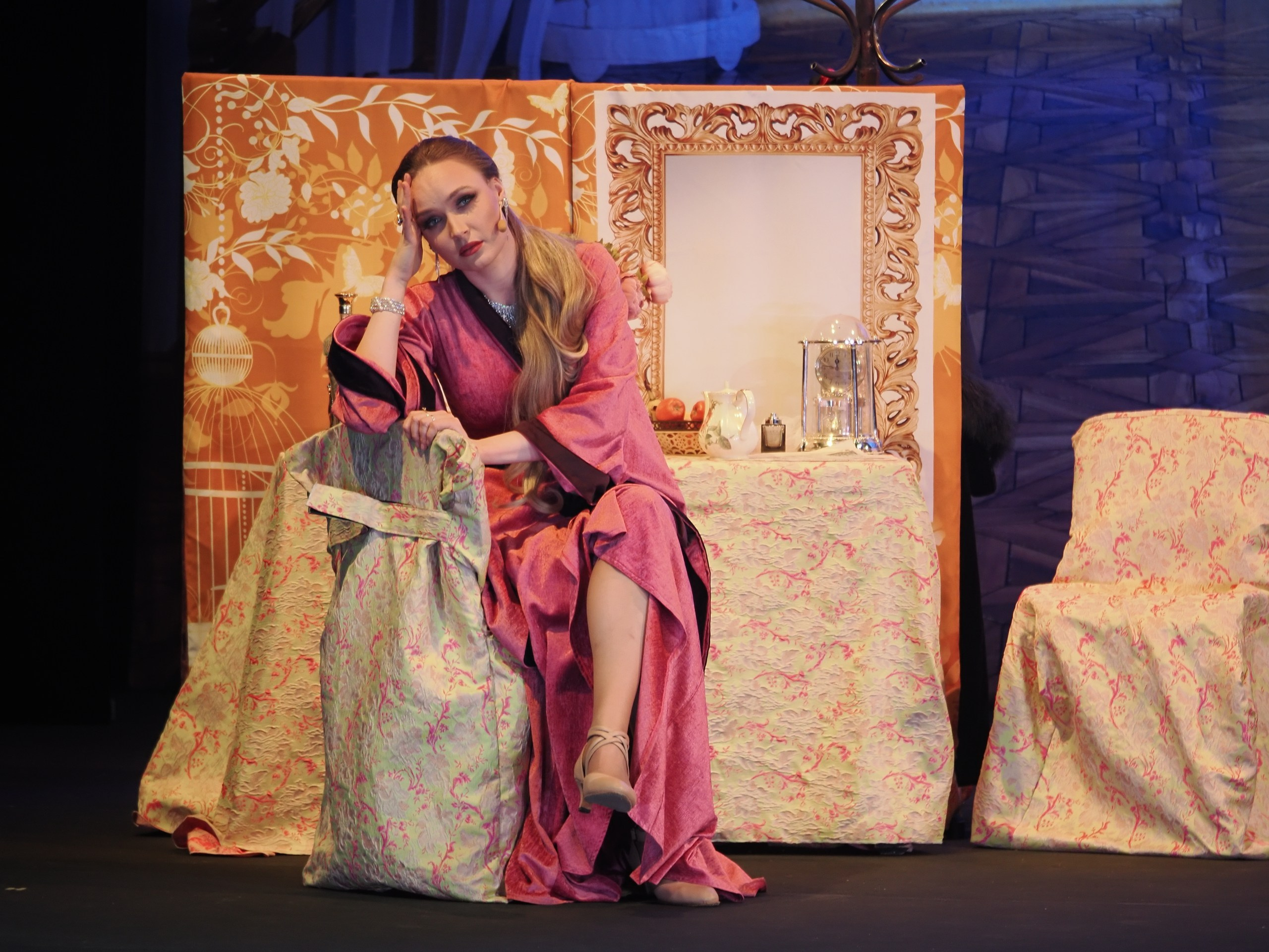 «БУФФ-ПАРАДИЗ» Летучая мышь (в Нск). Портретный и спортивный фотограф в Новосибирске и Твери Кононов Алексей