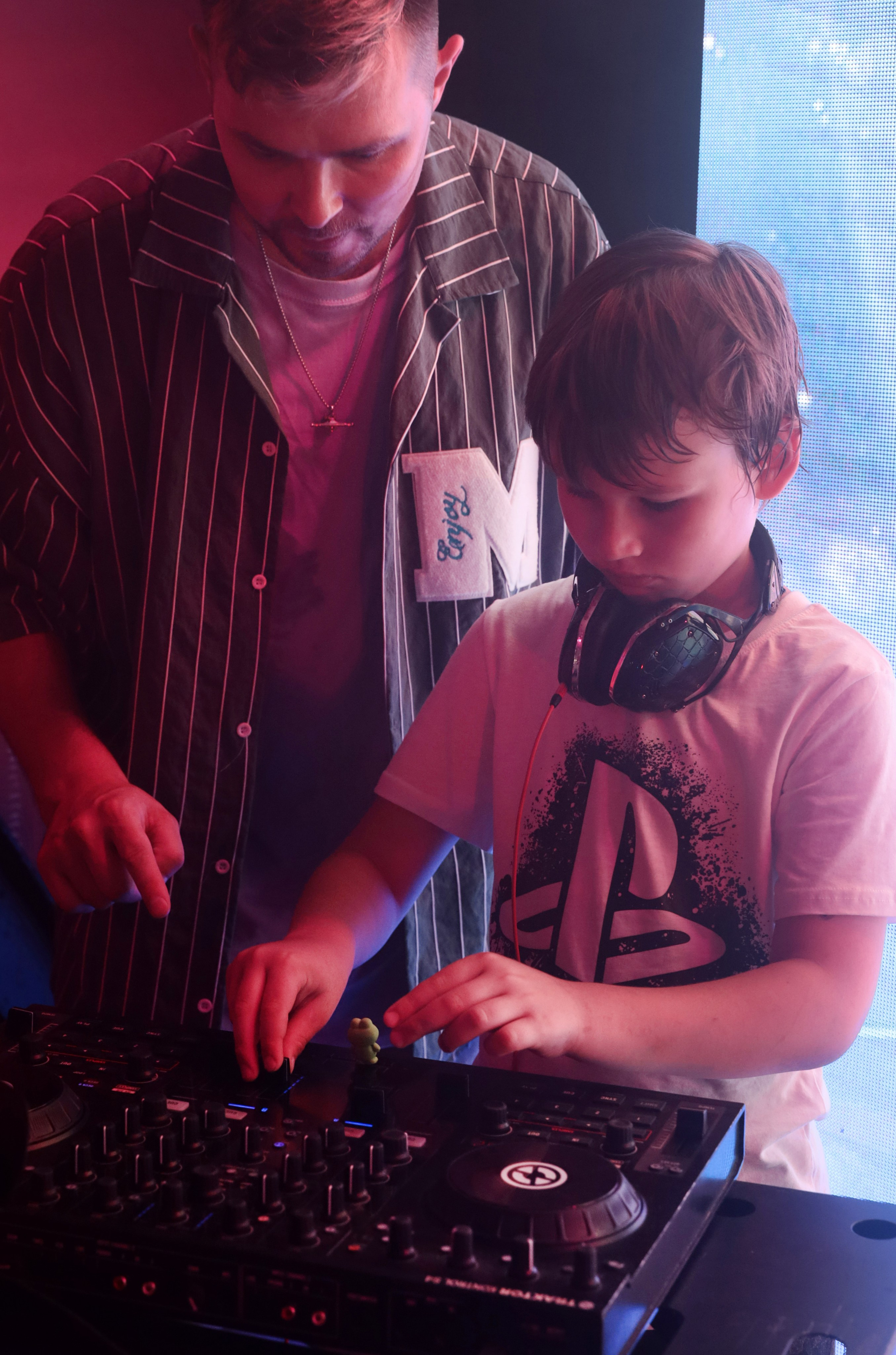 ДЕНЬ РОЖДЕНИЯ АЛЕКСАНДРА. Фотограф мероприятий Ирина Каширина