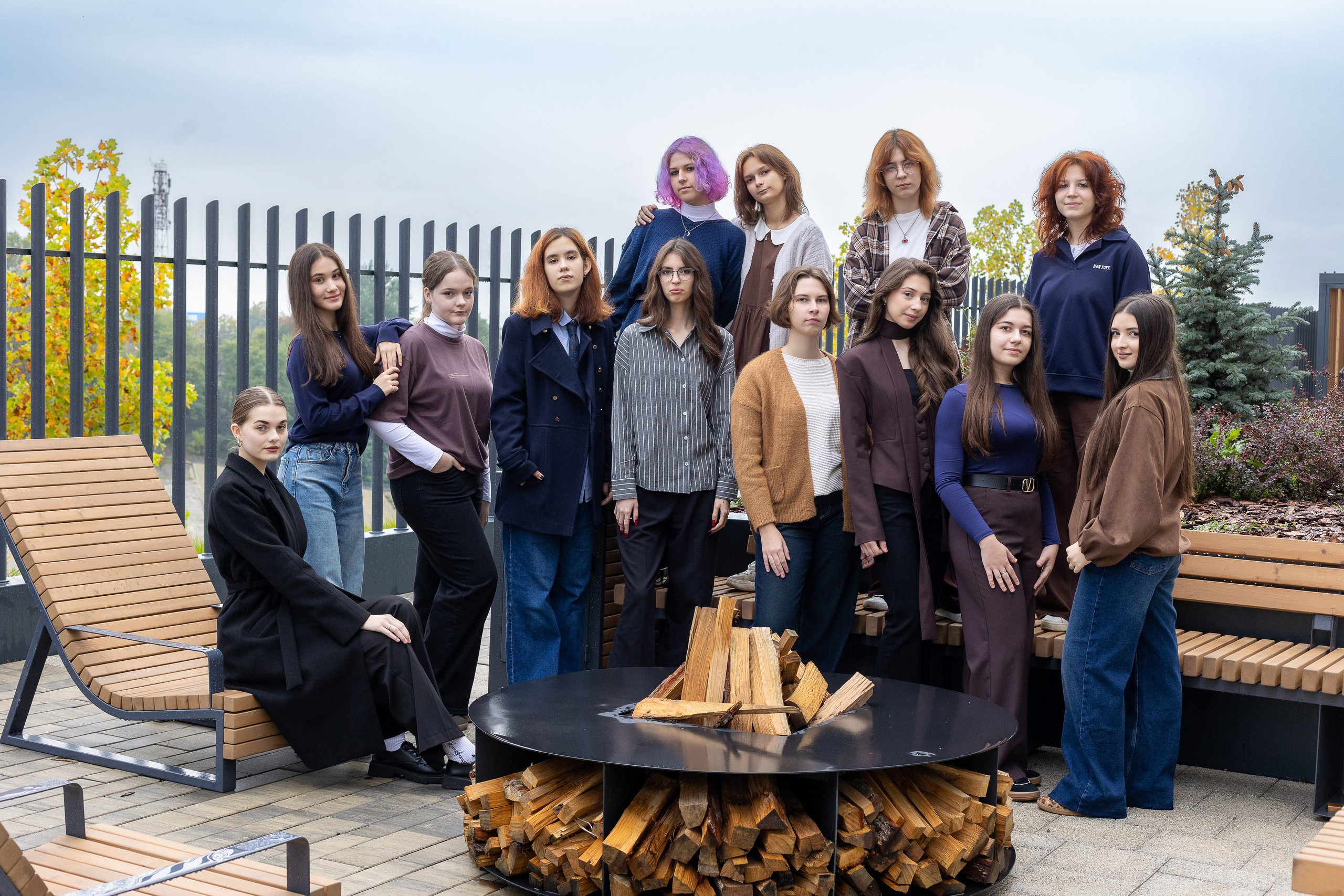 На улице. Выпускные альбомы Майкоп, Краснодар Елена Золотарева