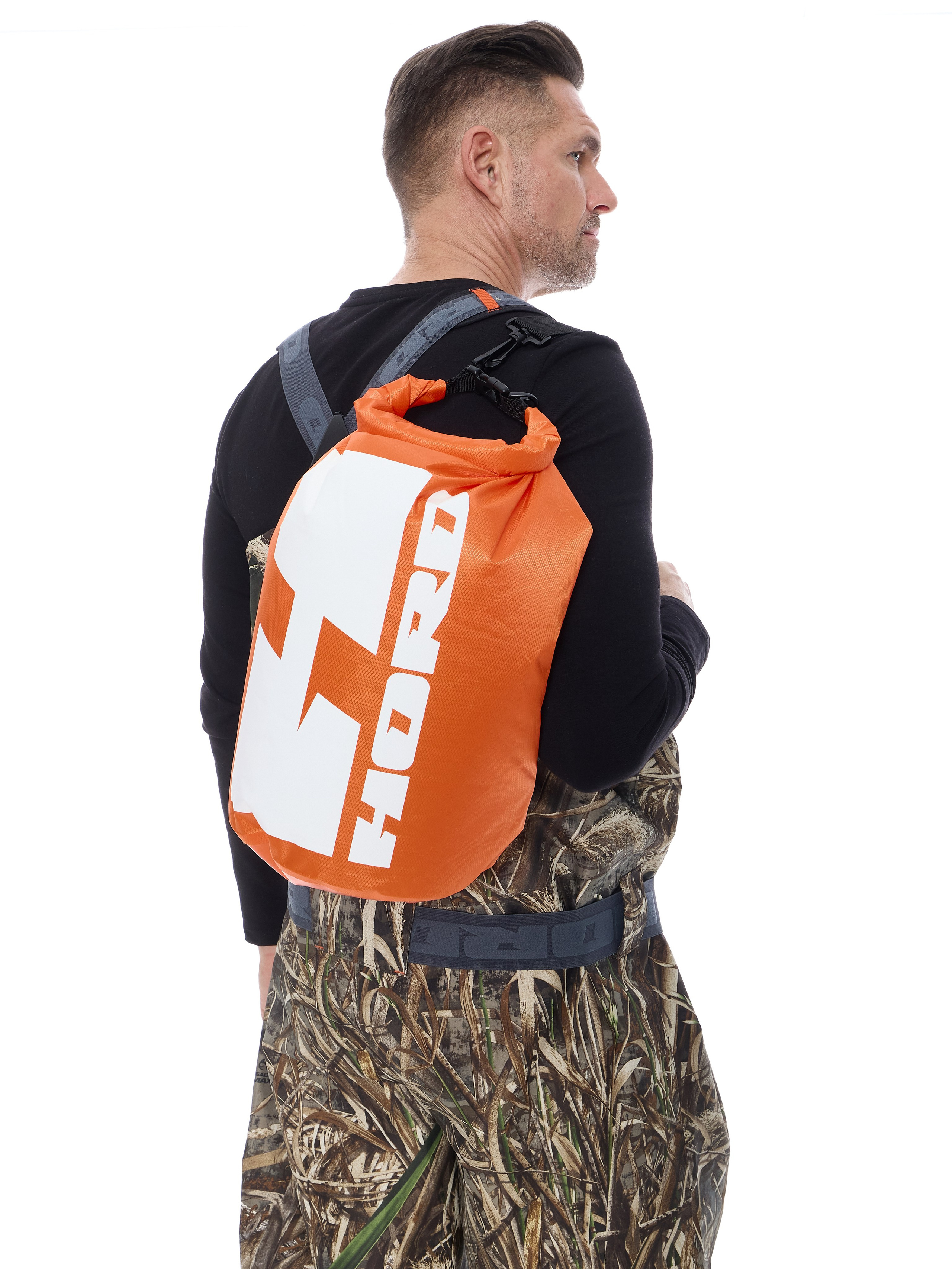 Catalog 9 art. Святослав Лебедев | Рекламный фотограф — Коммерческая съемка, Арт-дирекшн, AI-интеграция