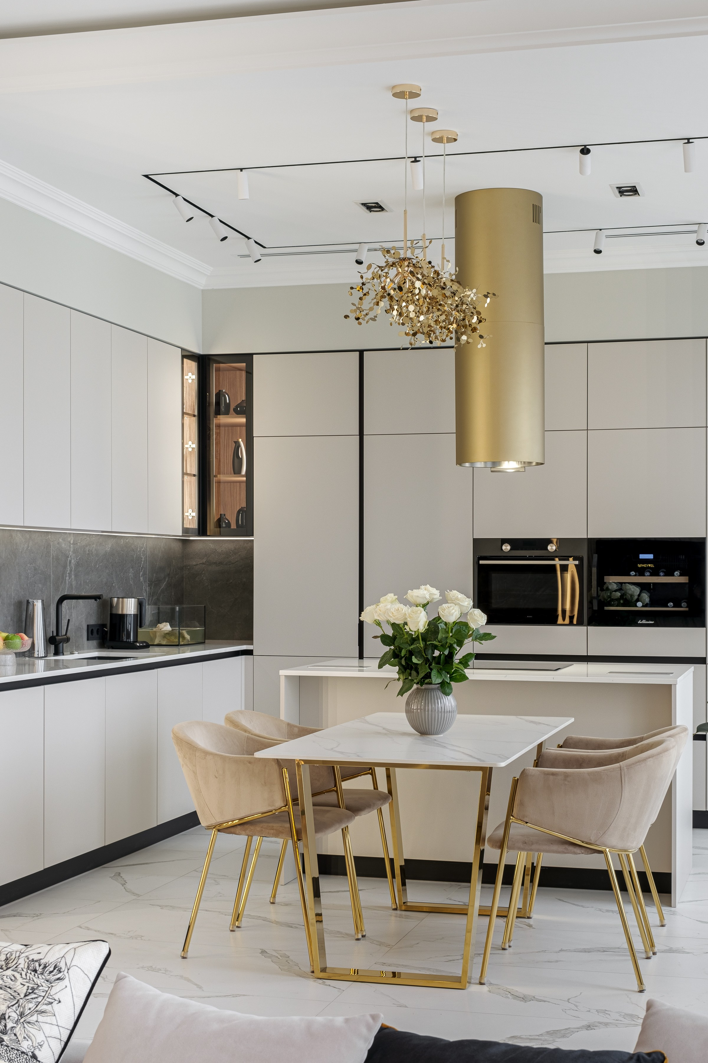 Дизайн квартиры, Петровский пр. Интерьерный фотограф и видеограф в Санкт-Петербурге Вадим Балбашевский