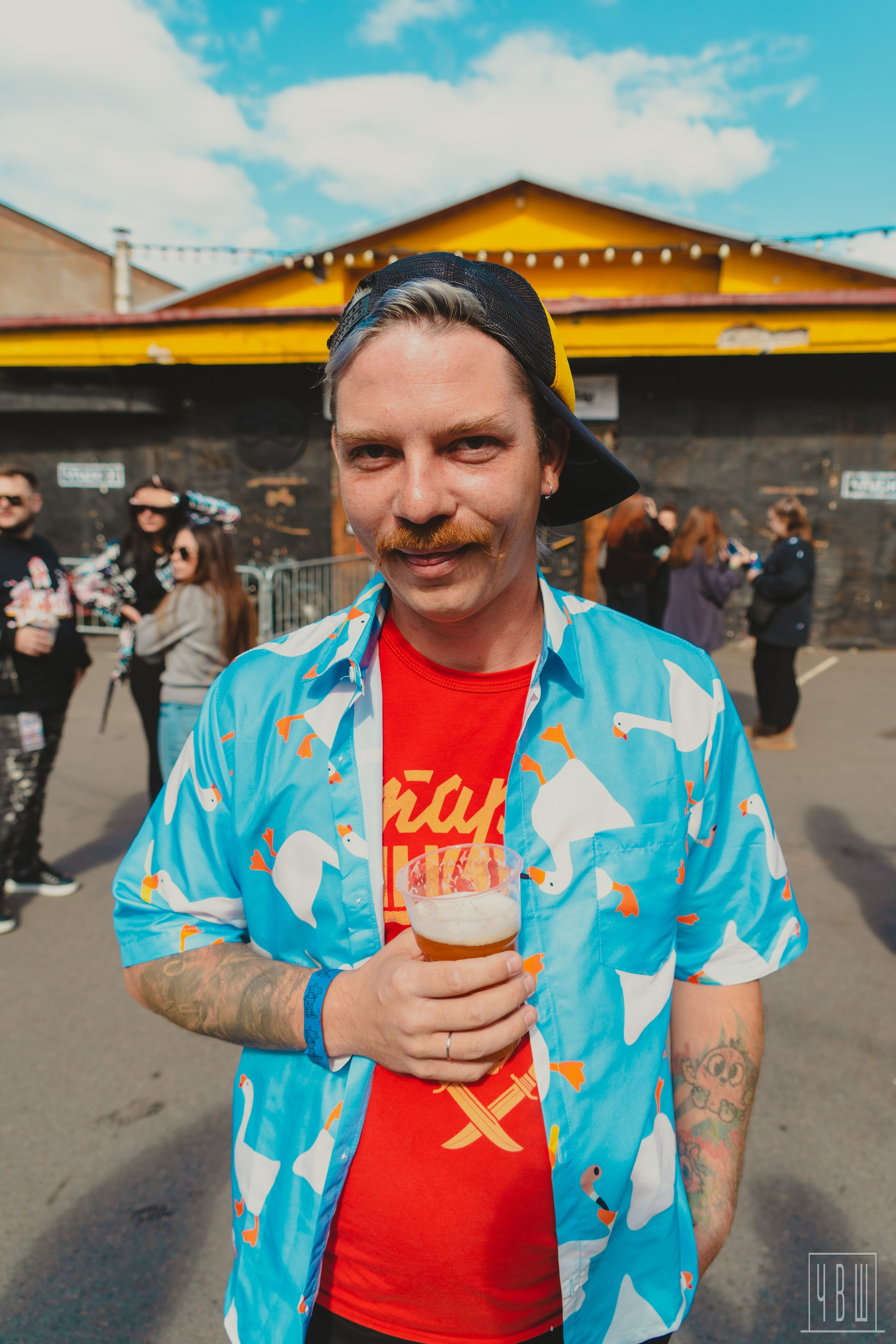 Живой! 2025, День Второй. Человек в Шляпе